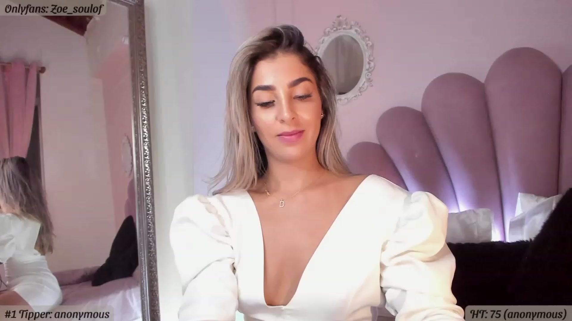 Gallery image thumbnail from MissZoesoul's myfreecams stream on, 05/07/2023, 24:43 image 2 of 20