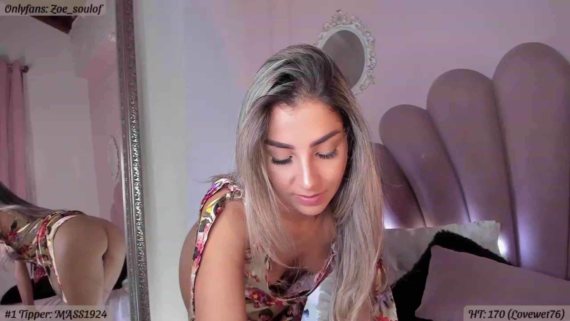 Gallery image thumbnail from MissZoesoul's myfreecams stream on, 05/11/2023, 06:04 image 2 of 20
