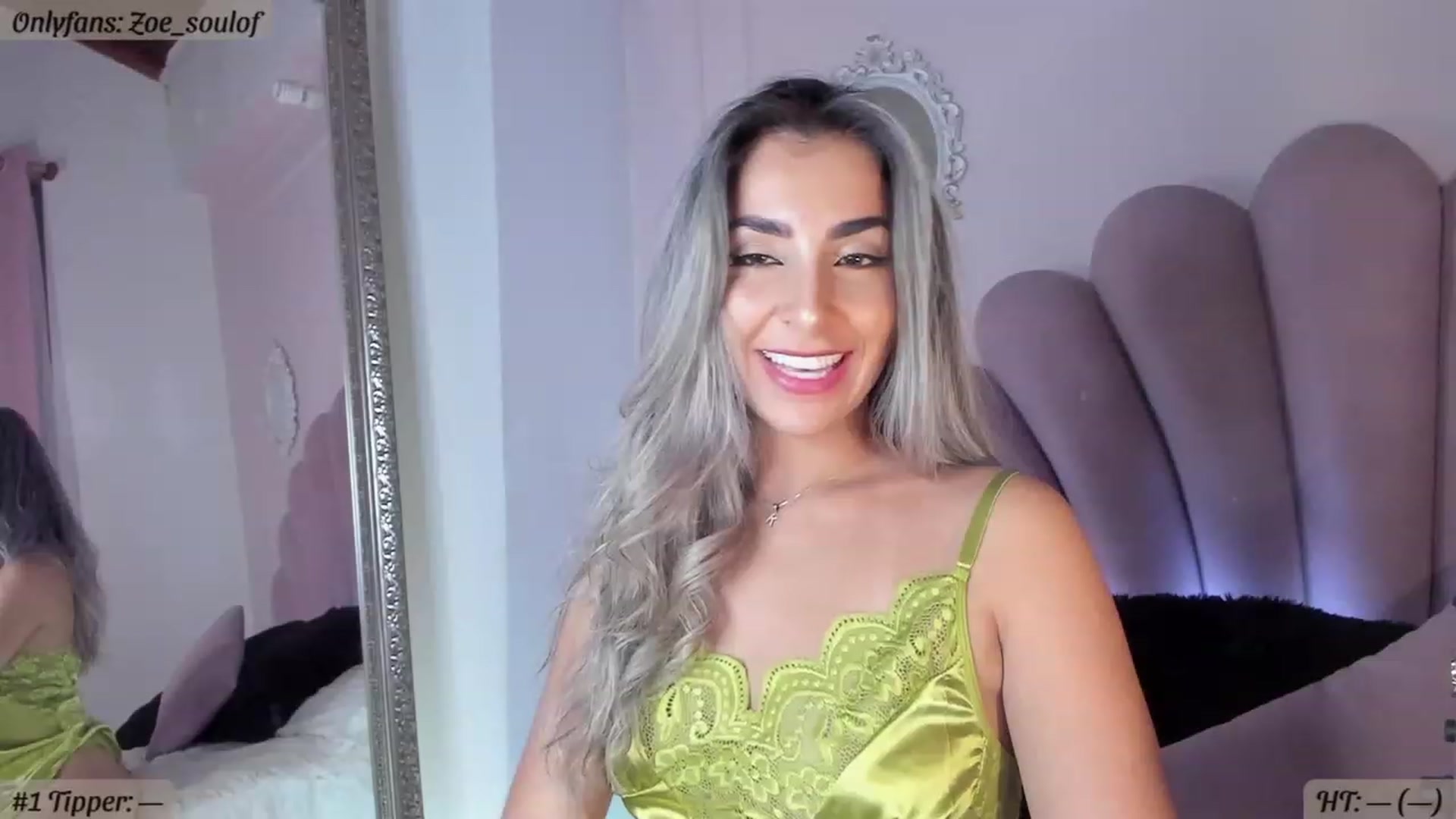 Gallery image thumbnail from MissZoesoul's myfreecams stream on, 05/19/2023, 05:10 image 13 of 20