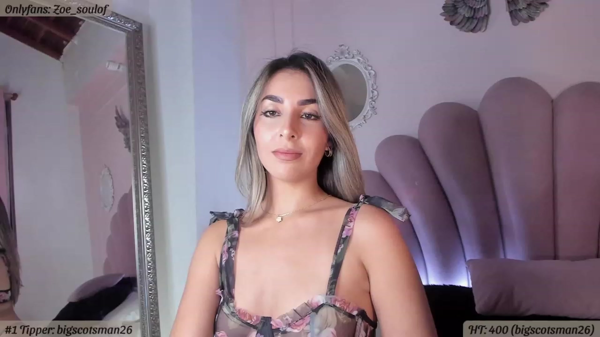 Gallery image thumbnail from MissZoesoul's myfreecams stream on, 05/21/2023, 04:21 image 15 of 20