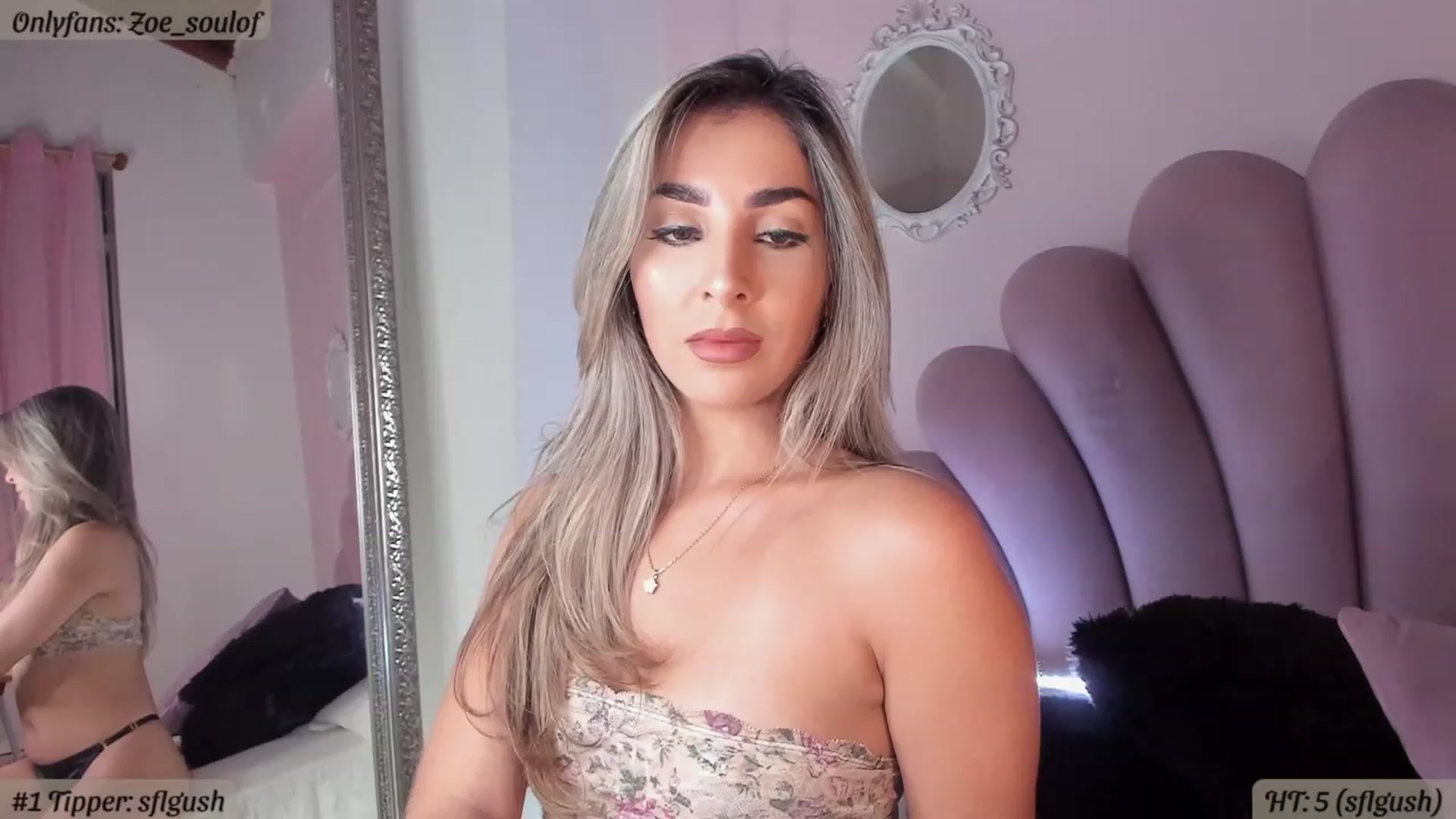 Gallery image thumbnail from MissZoesoul's myfreecams stream on, 05/24/2023, 03:03 image 18 of 20