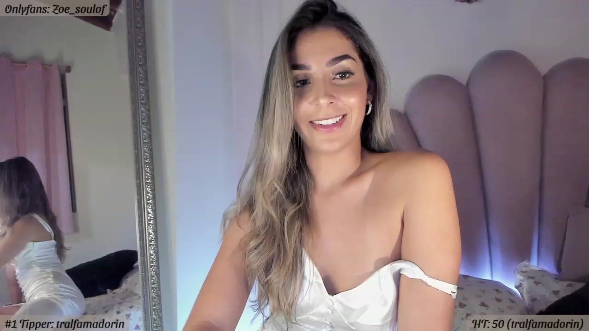 Gallery image thumbnail from MissZoesoul's myfreecams stream on, 06/15/2023, 06:21 image 16 of 20