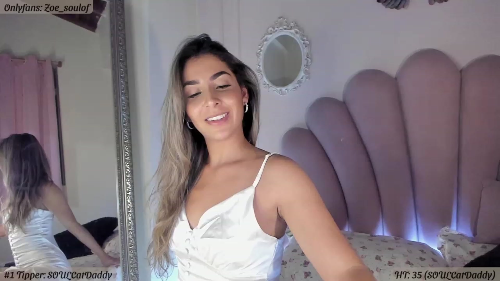 Gallery image thumbnail from MissZoesoul's myfreecams stream on, 06/15/2023, 06:21 image 1 of 20