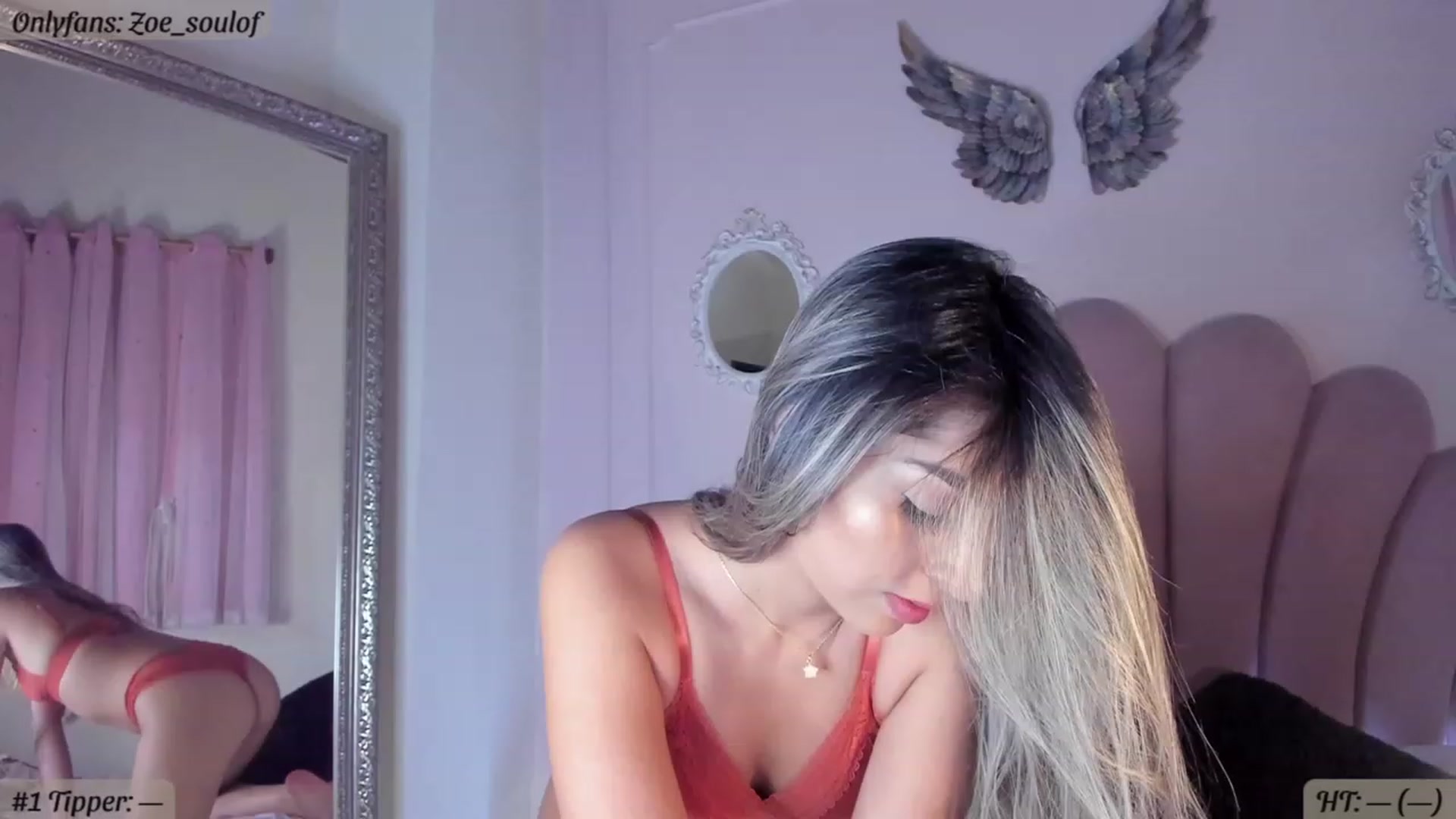 Gallery image thumbnail from MissZoesoul's myfreecams stream on, 08/11/2023, 24:27 image 18 of 20