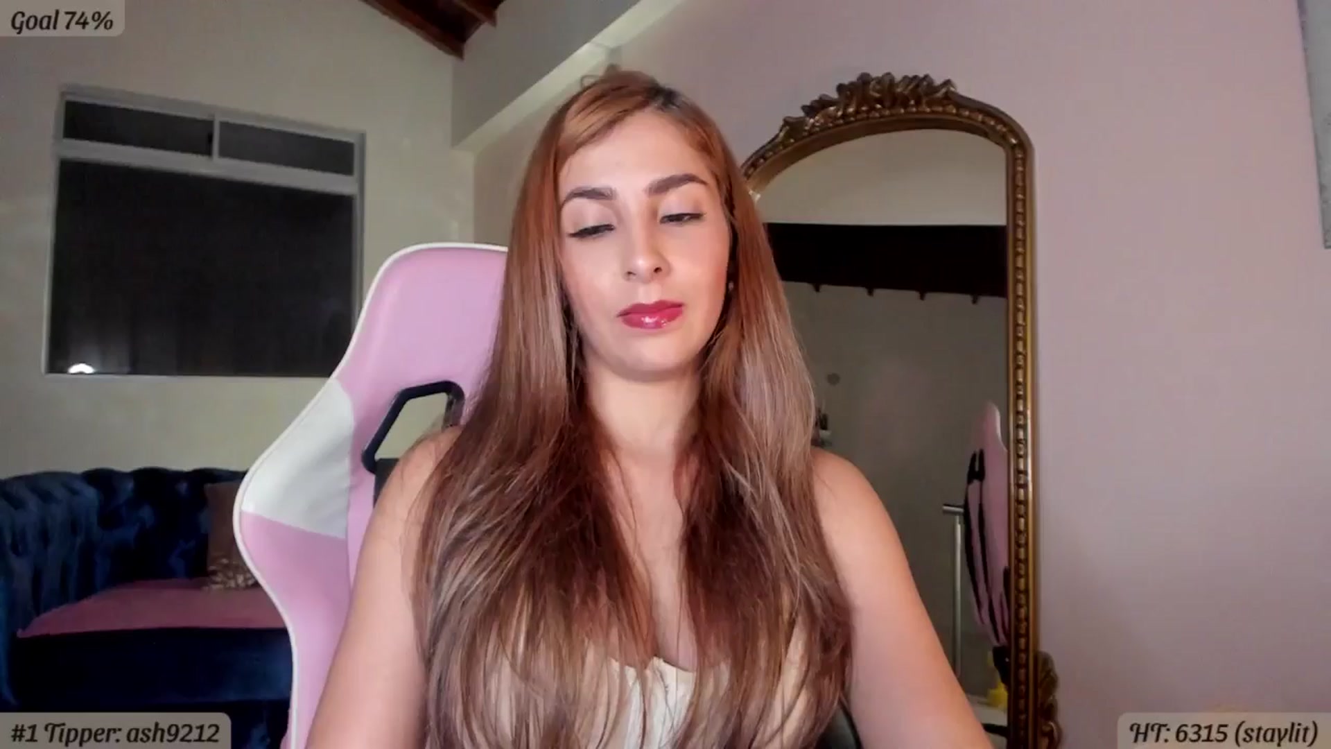 Gallery image thumbnail from MissZoesoul's myfreecams stream on, 07/16/2024, 06:49 image 16 of 20