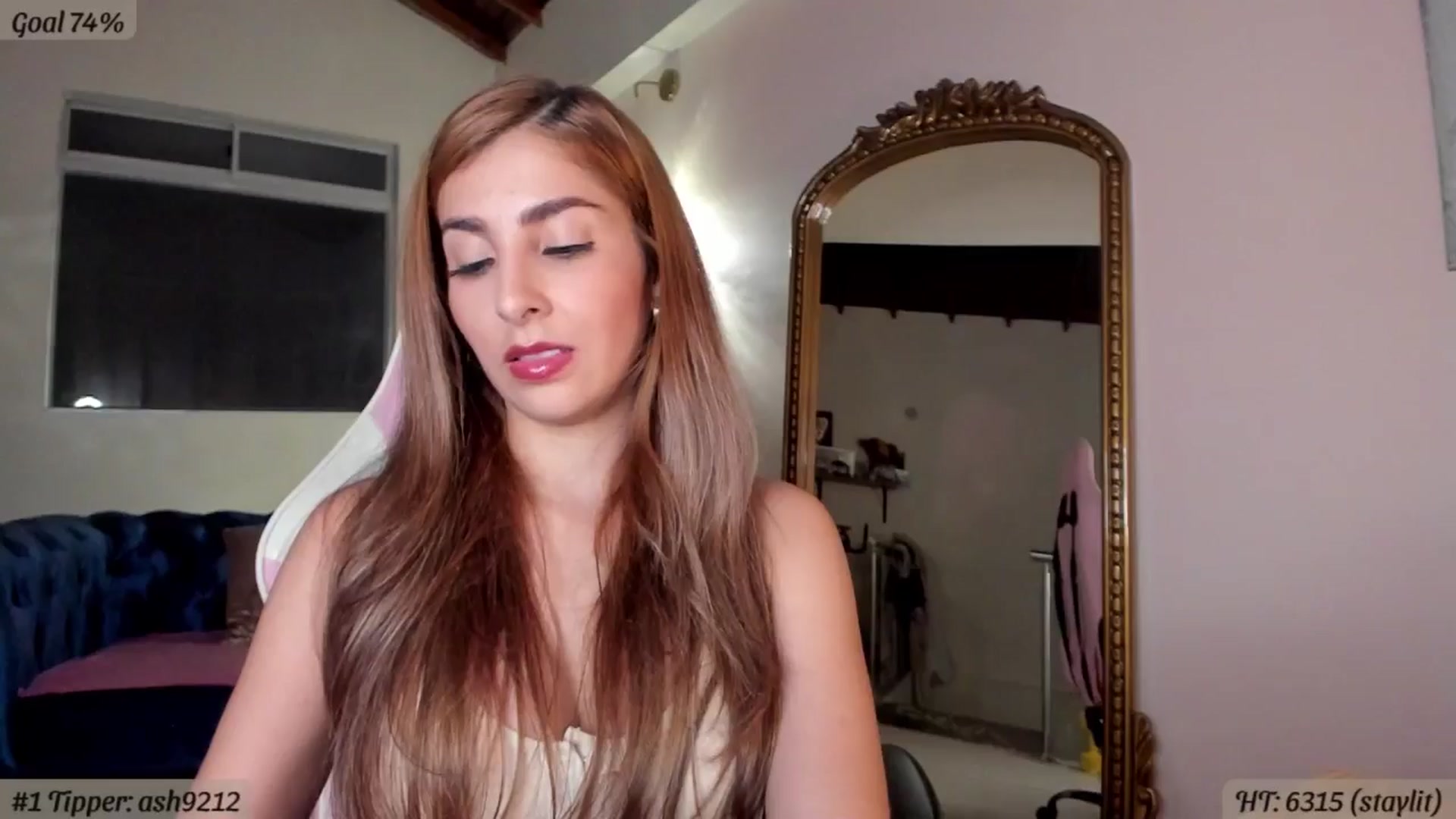 Gallery image thumbnail from MissZoesoul's myfreecams stream on, 07/16/2024, 06:49 image 14 of 20