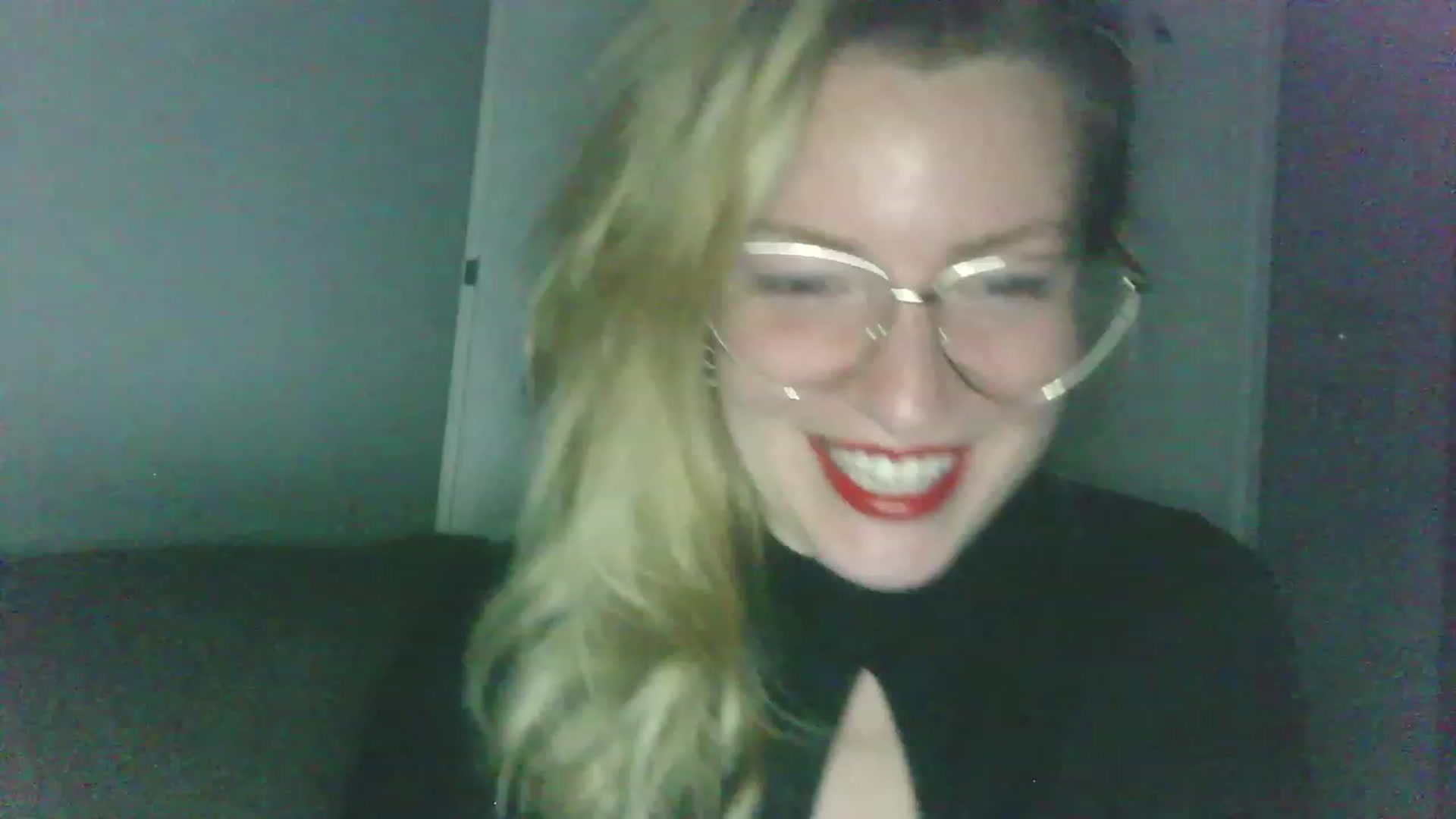 Gallery image thumbnail from Miss_A_'s myfreecams stream on, 04/09/2023, 22:23 image 7 of 20