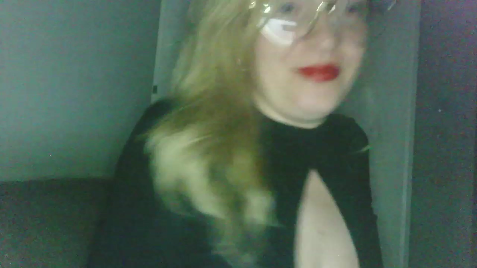 Gallery image thumbnail from Miss_A_'s myfreecams stream on, 04/09/2023, 22:23 image 16 of 20