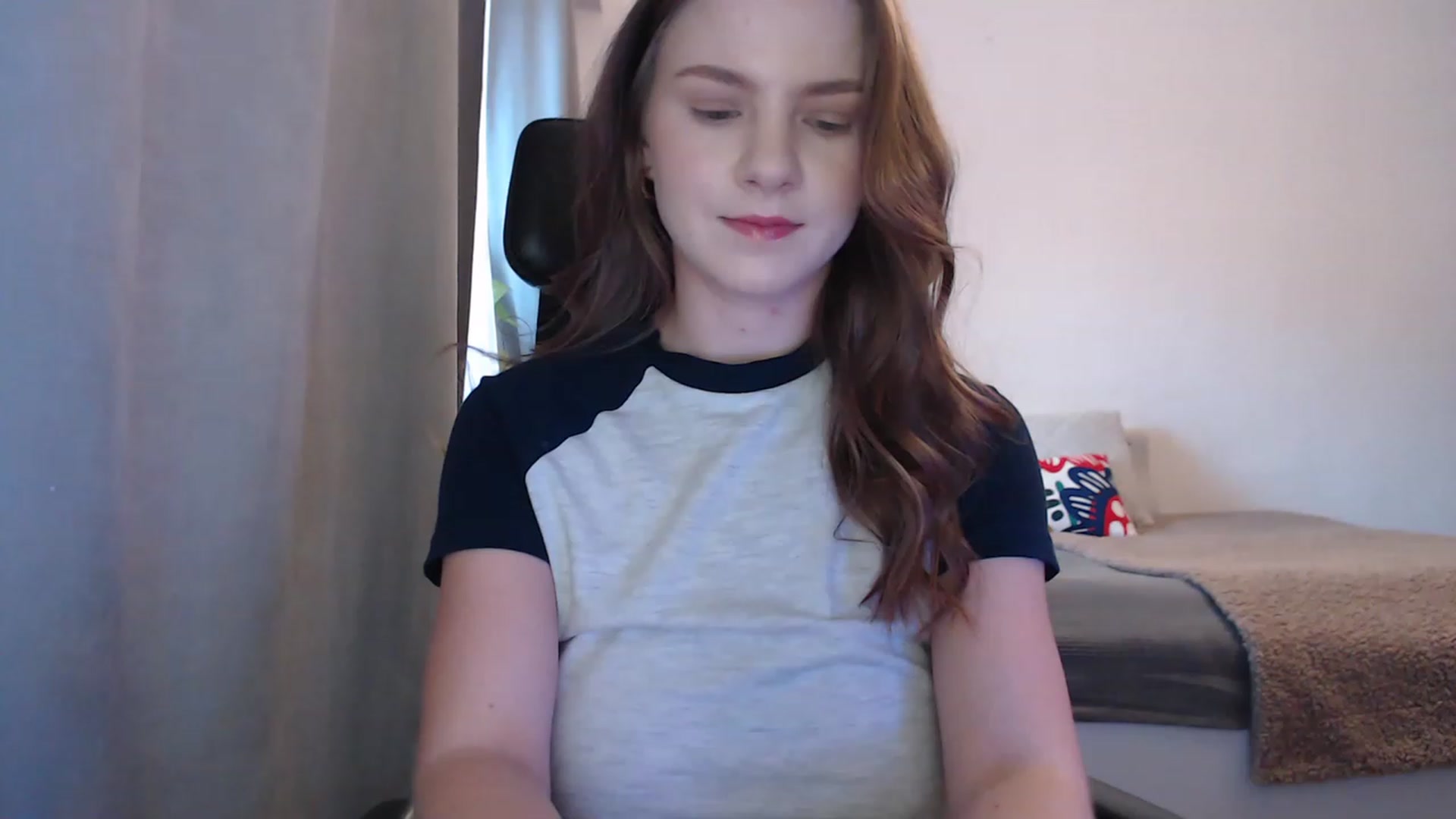 Gallery image thumbnail from Miss_Alice99's myfreecams stream on, 02/13/2023, 15:15 image 19 of 20