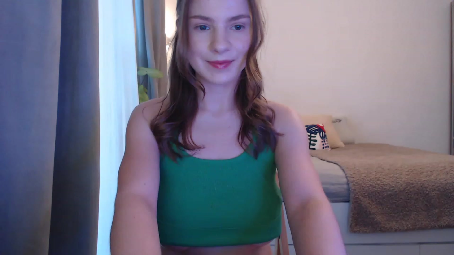 Gallery image thumbnail from Miss_Alice99's myfreecams stream on, 03/21/2023, 16:11 image 17 of 20