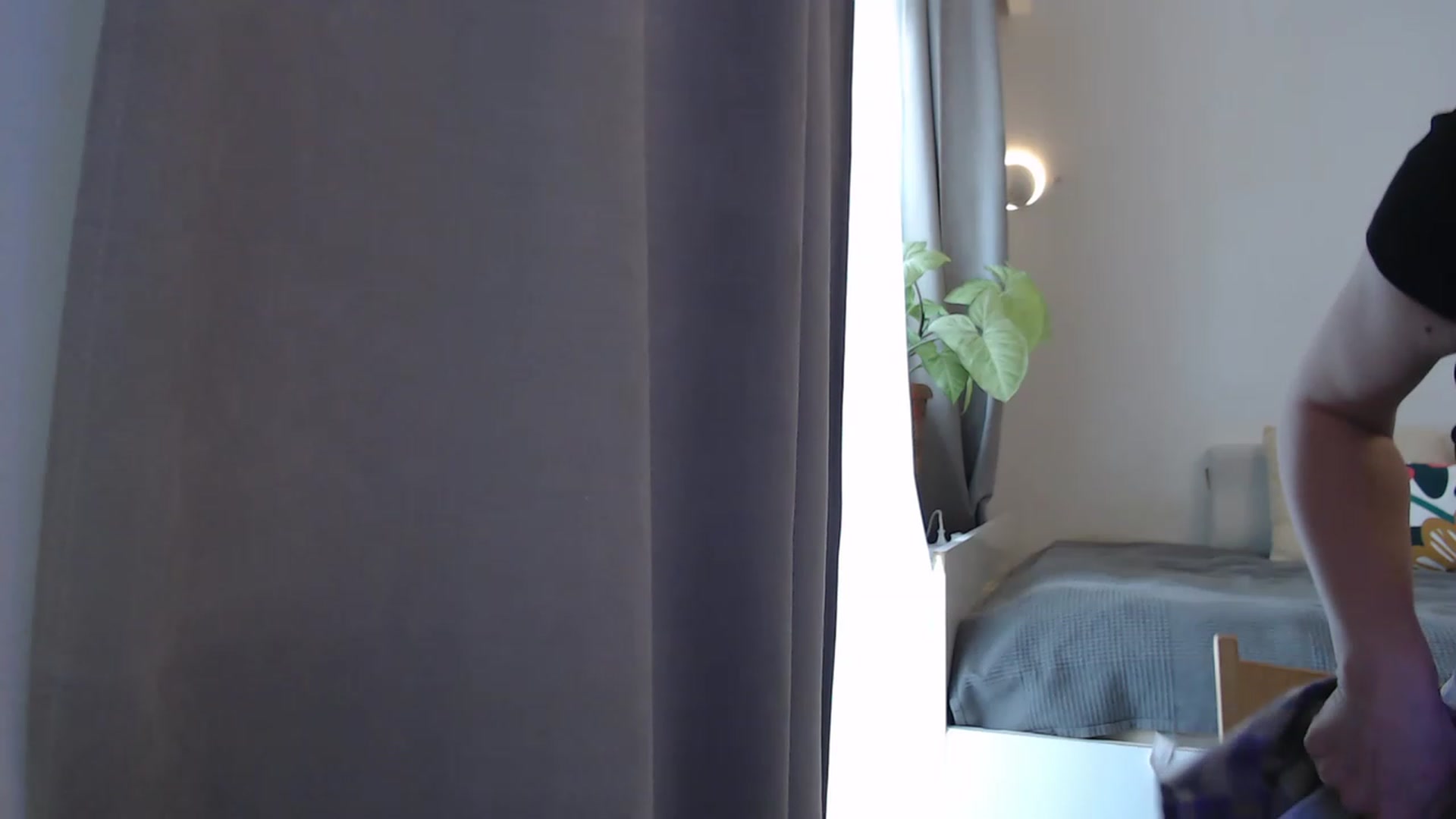 Gallery image thumbnail from Miss_Alice99's myfreecams stream on, 05/11/2023, 13:24 image 10 of 20