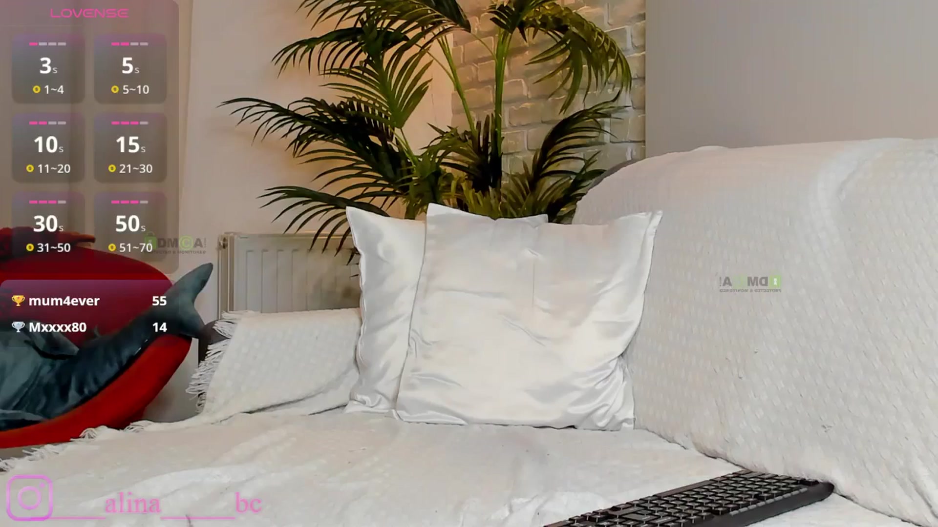 Gallery image thumbnail from Miss_Boo's myfreecams stream on, 04/16/2025, 21:40 image 16 of 20