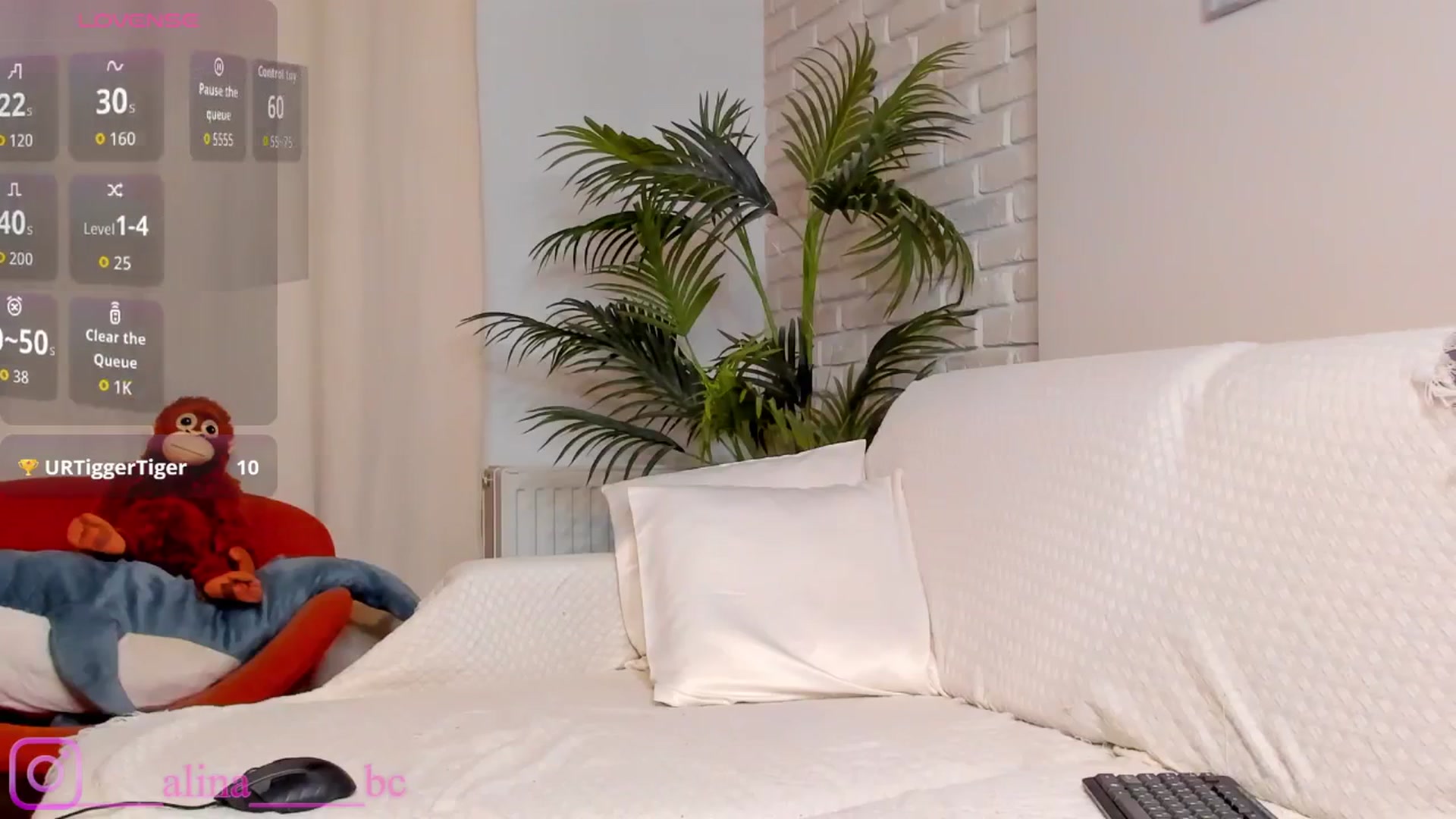 Gallery image thumbnail from Miss_Boo's myfreecams stream on, 11/25/2025, 07:59 image 2 of 20