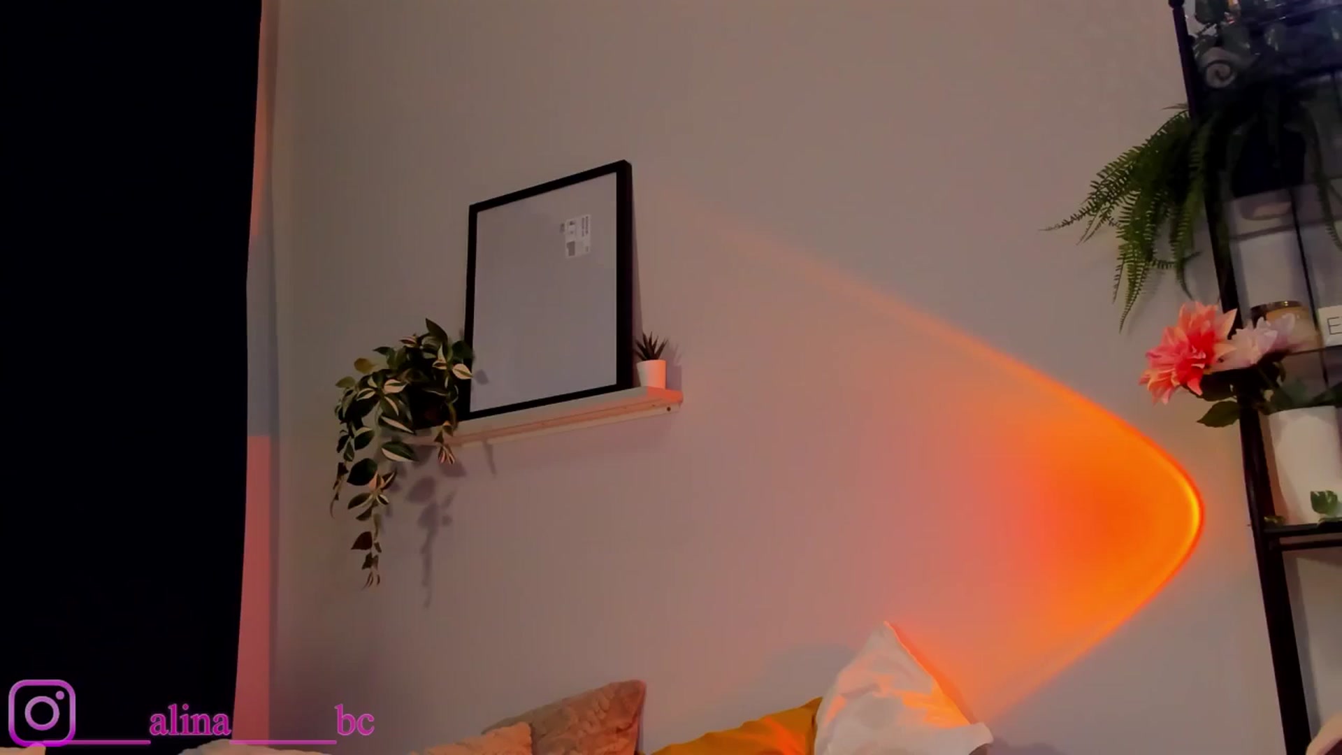 Gallery image thumbnail from Miss_Boo's myfreecams stream on, 03/24/2026, 10:34 image 3 of 20