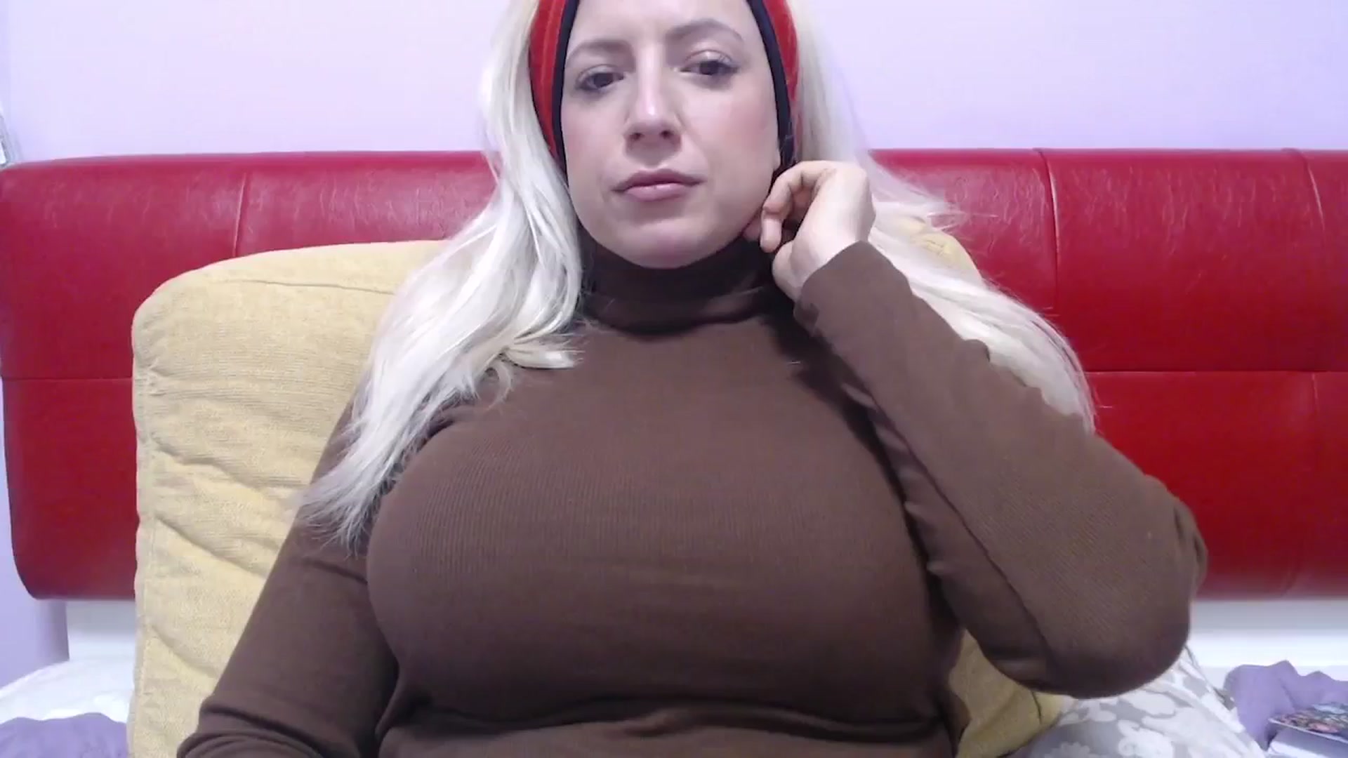 Gallery image thumbnail from Miss_Born's myfreecams stream on, 04/09/2025, 10:23 image 7 of 20