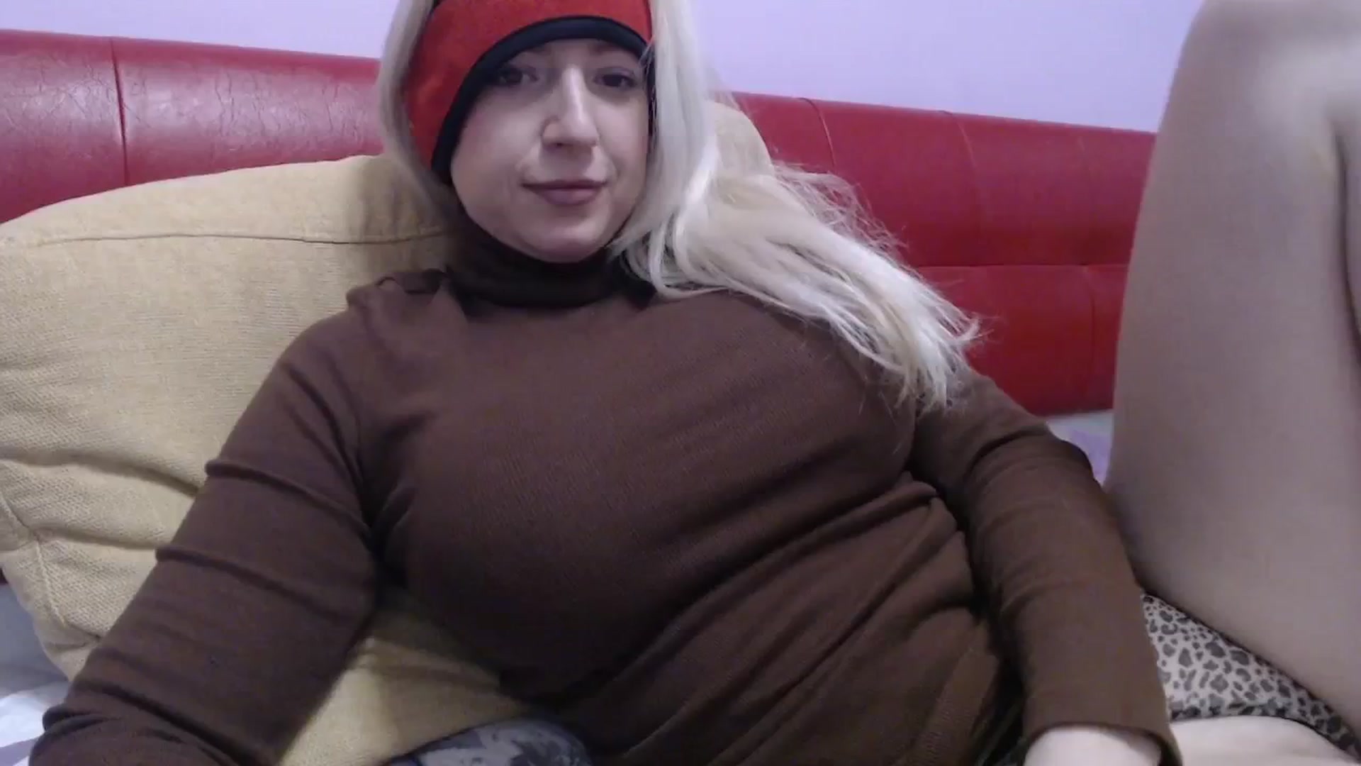 Gallery image thumbnail from Miss_Born's myfreecams stream on, 04/09/2025, 10:23 image 13 of 20