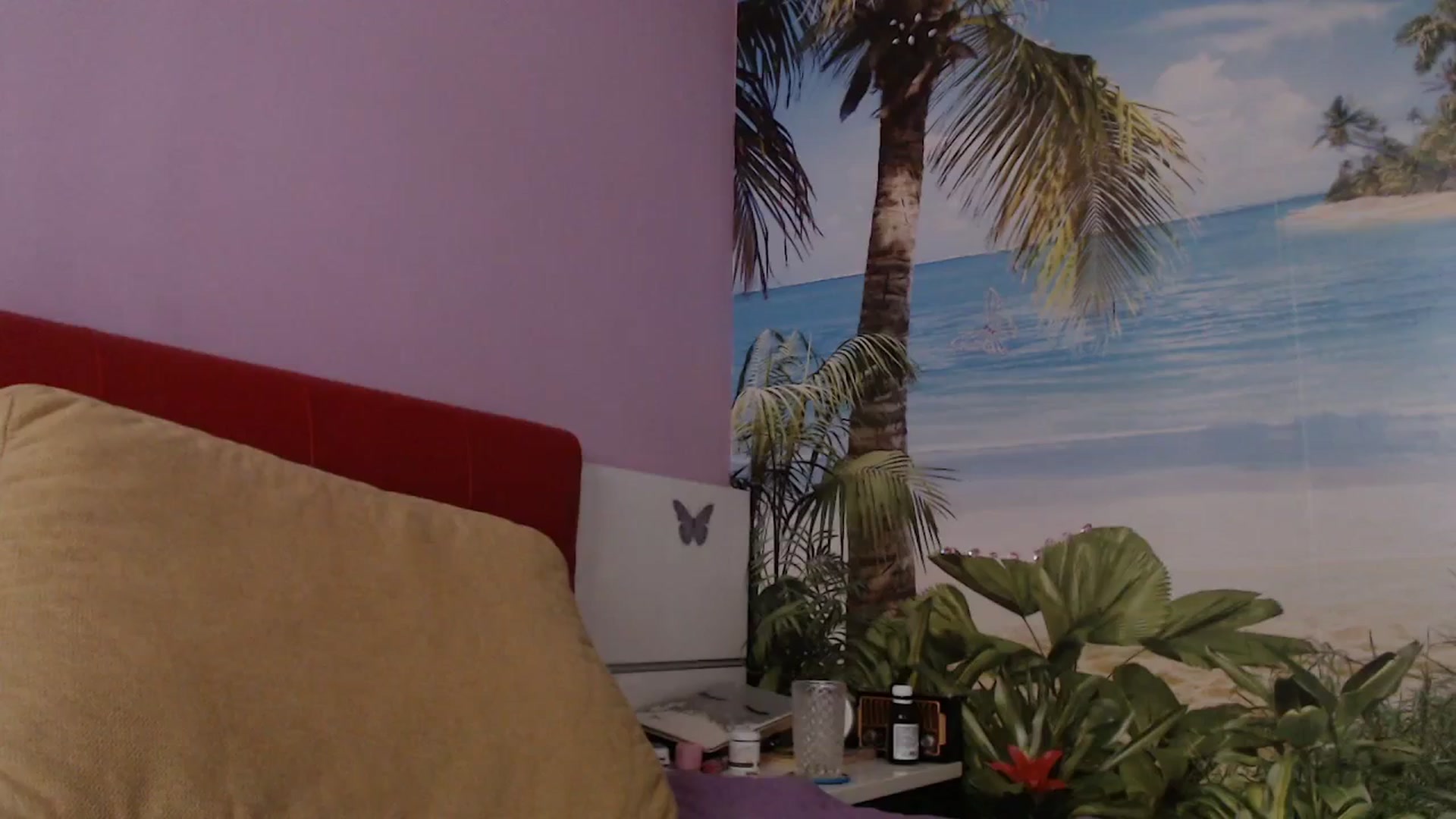 Gallery image thumbnail from Miss_Born's myfreecams stream on, 05/06/2025, 14:13 image 14 of 20