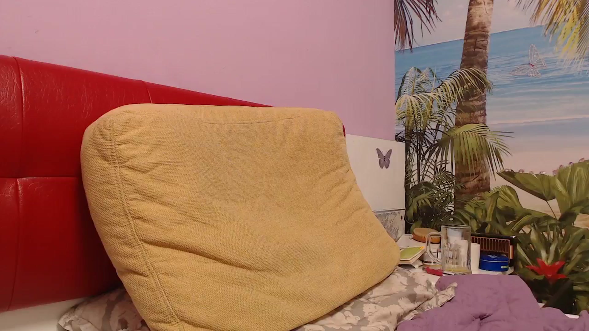 Gallery image thumbnail from Miss_Born's myfreecams stream on, 05/14/2025, 11:05 image 7 of 20