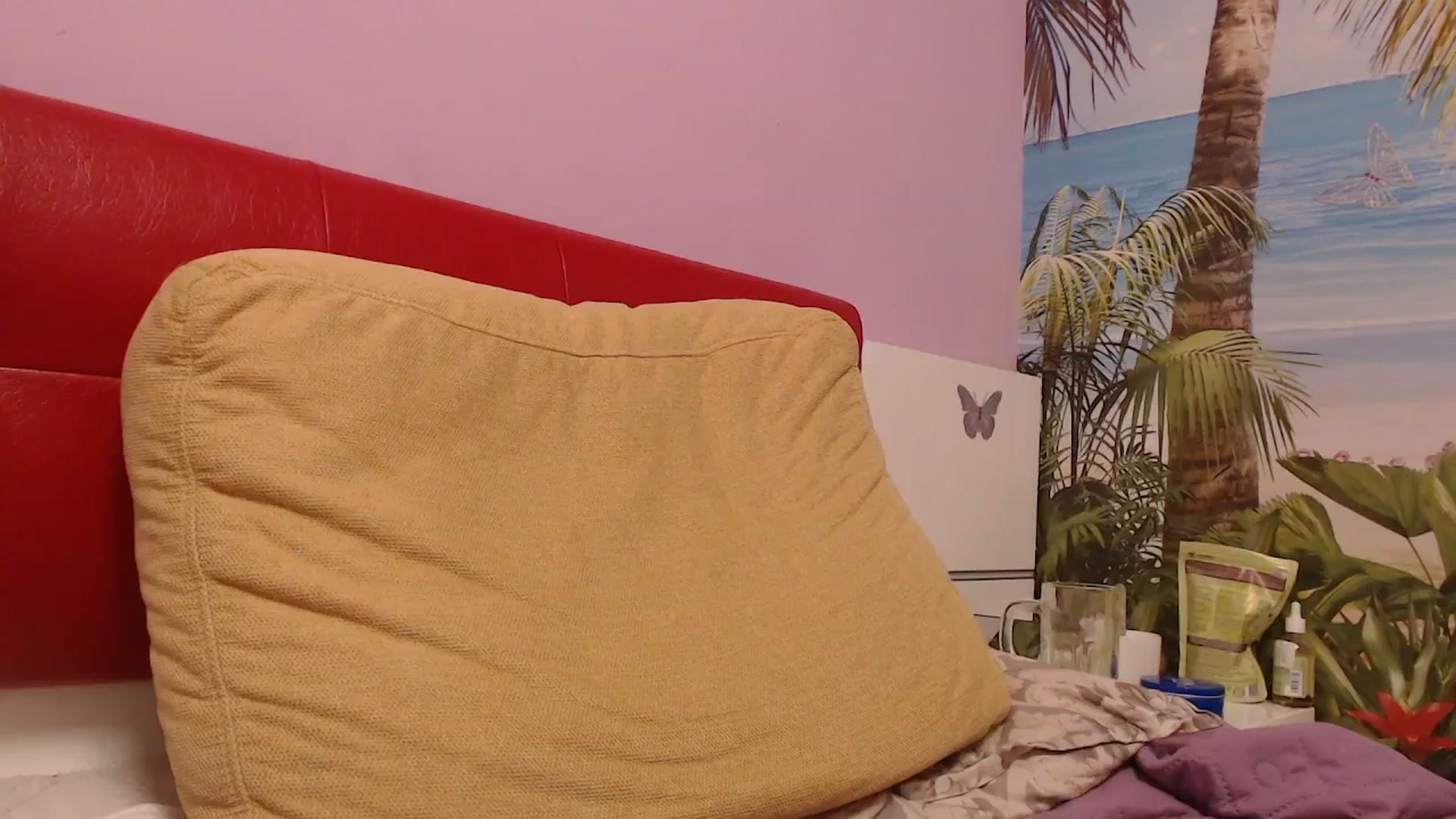 Gallery image thumbnail from Miss_Born's myfreecams stream on, 06/24/2025, 12:03 image 20 of 20