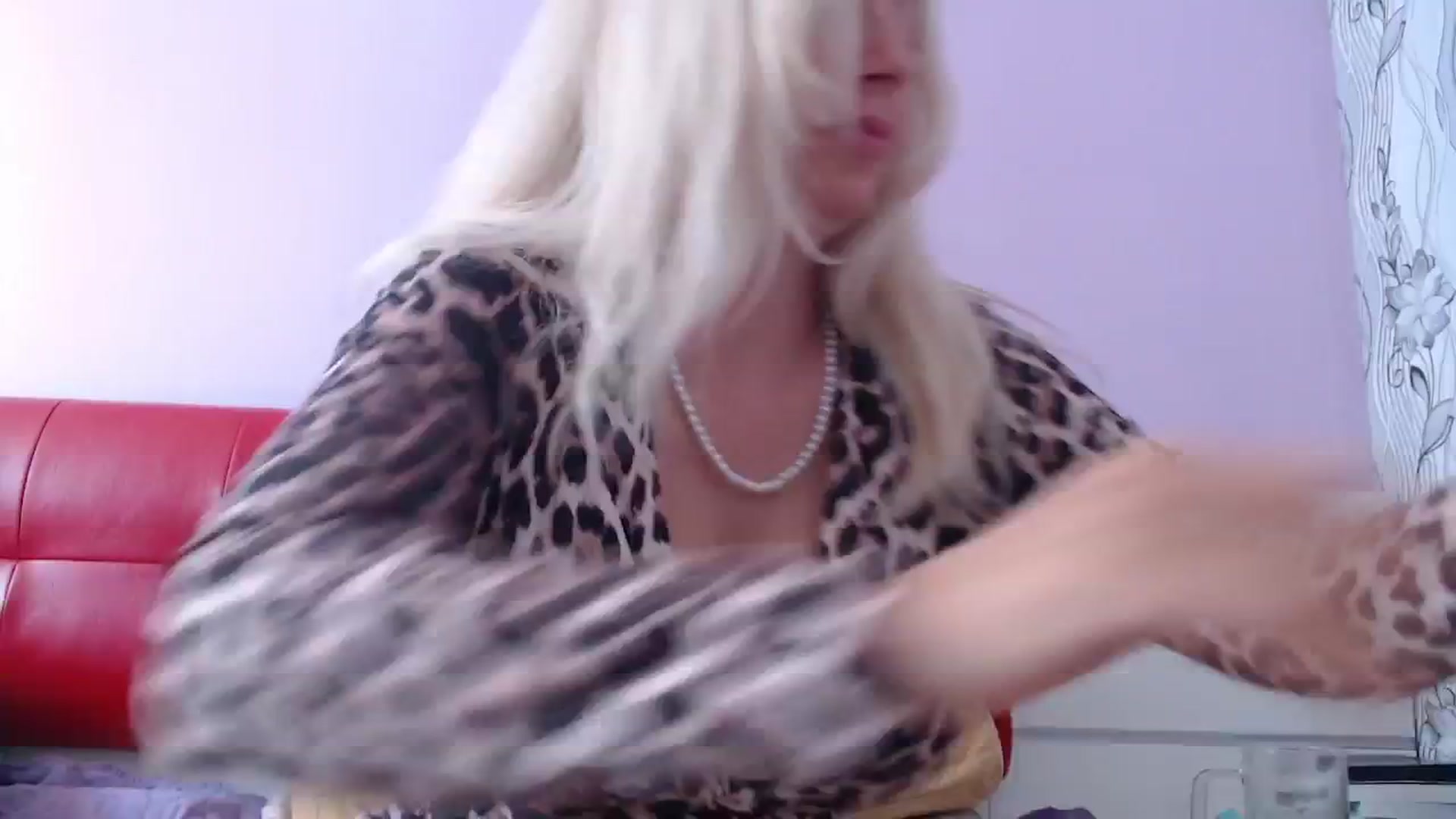 Gallery image thumbnail from Miss_Born's myfreecams stream on, 07/28/2025, 09:02 image 16 of 20