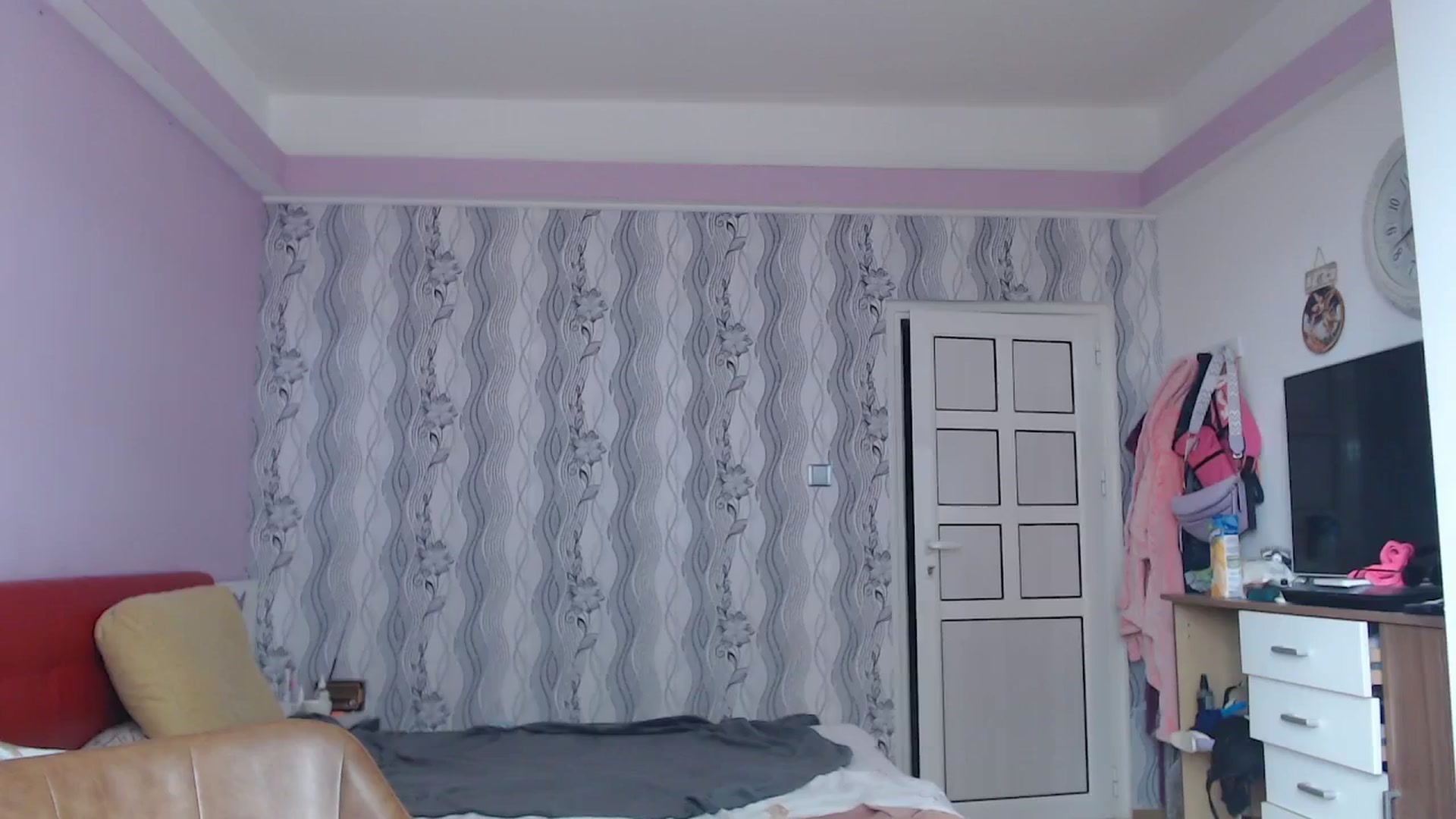 Gallery image thumbnail from Miss_Born's myfreecams stream on, 08/26/2025, 09:53 image 16 of 20