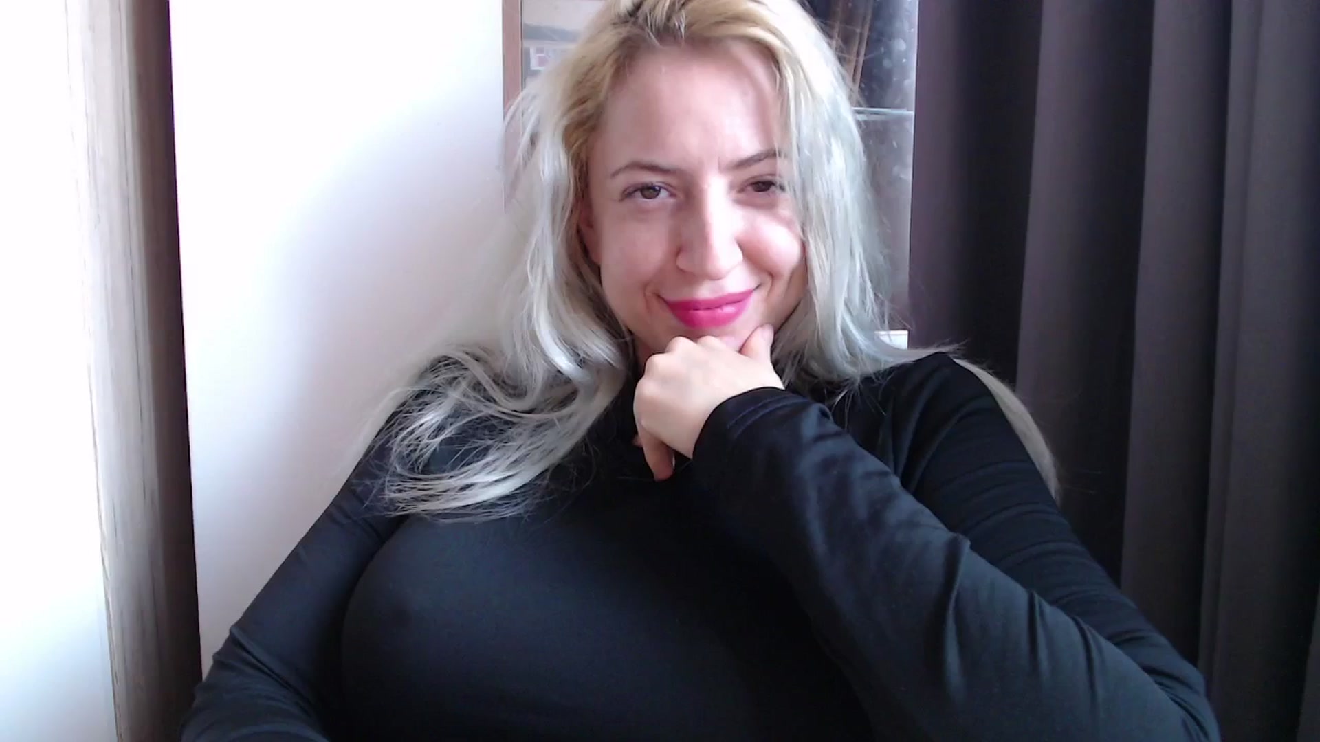 Gallery image thumbnail from Miss_Born's myfreecams stream on, 11/01/2025, 11:24 image 10 of 20