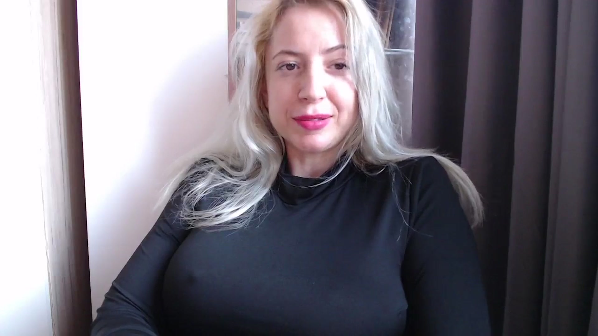 Gallery image thumbnail from Miss_Born's myfreecams stream on, 11/01/2025, 11:24 image 9 of 20