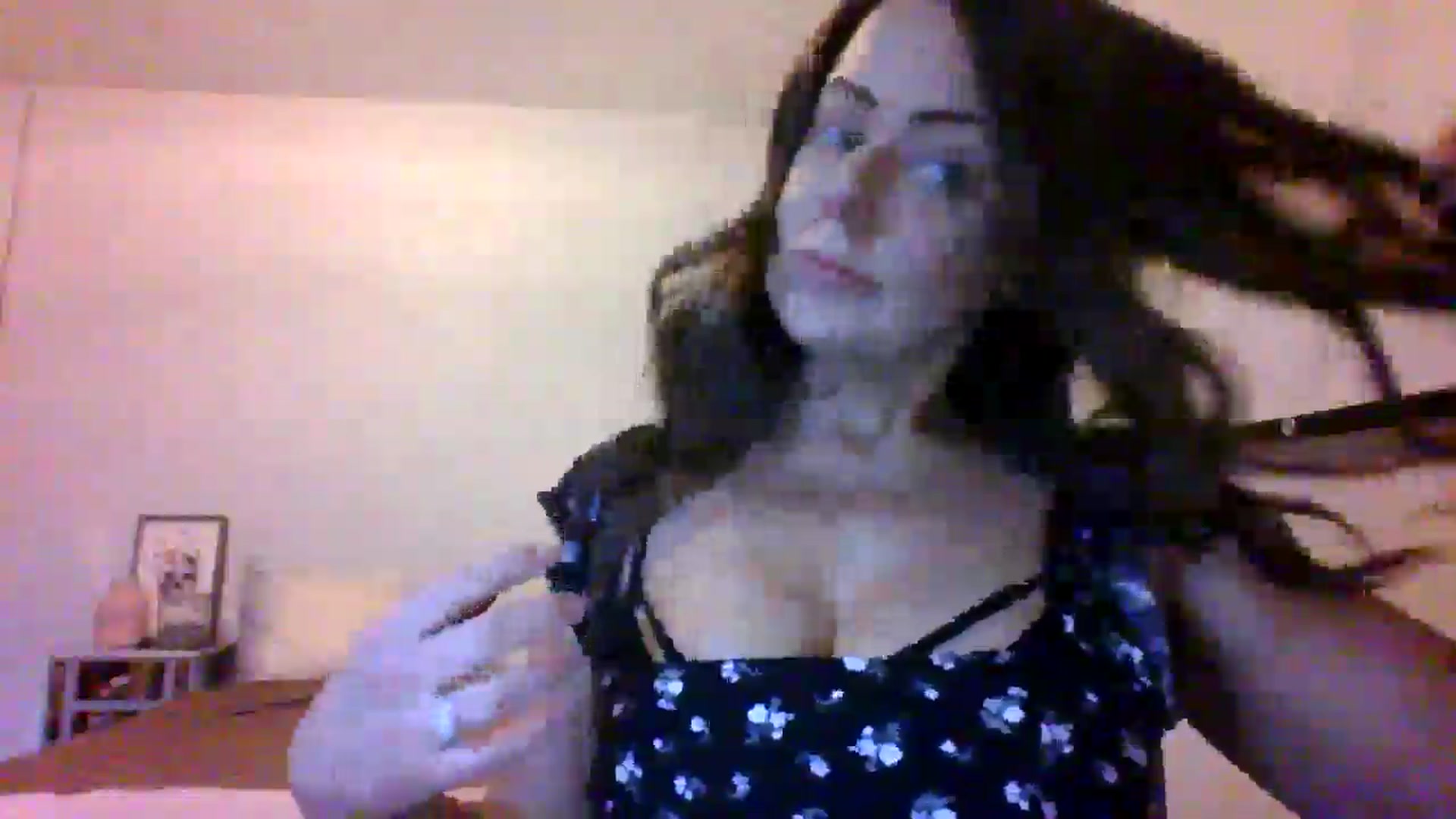 Gallery image thumbnail from Miss_Britney's myfreecams stream on, 05/10/2025, 02:14 image 10 of 20