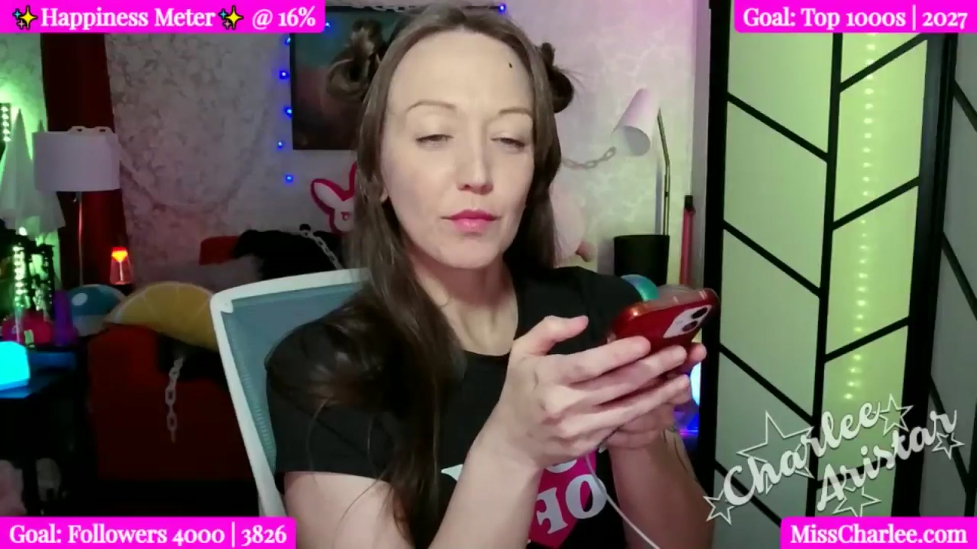 Gallery image thumbnail from Miss_Charlee's myfreecams stream on, 10/21/2024, 01:11 image 14 of 20