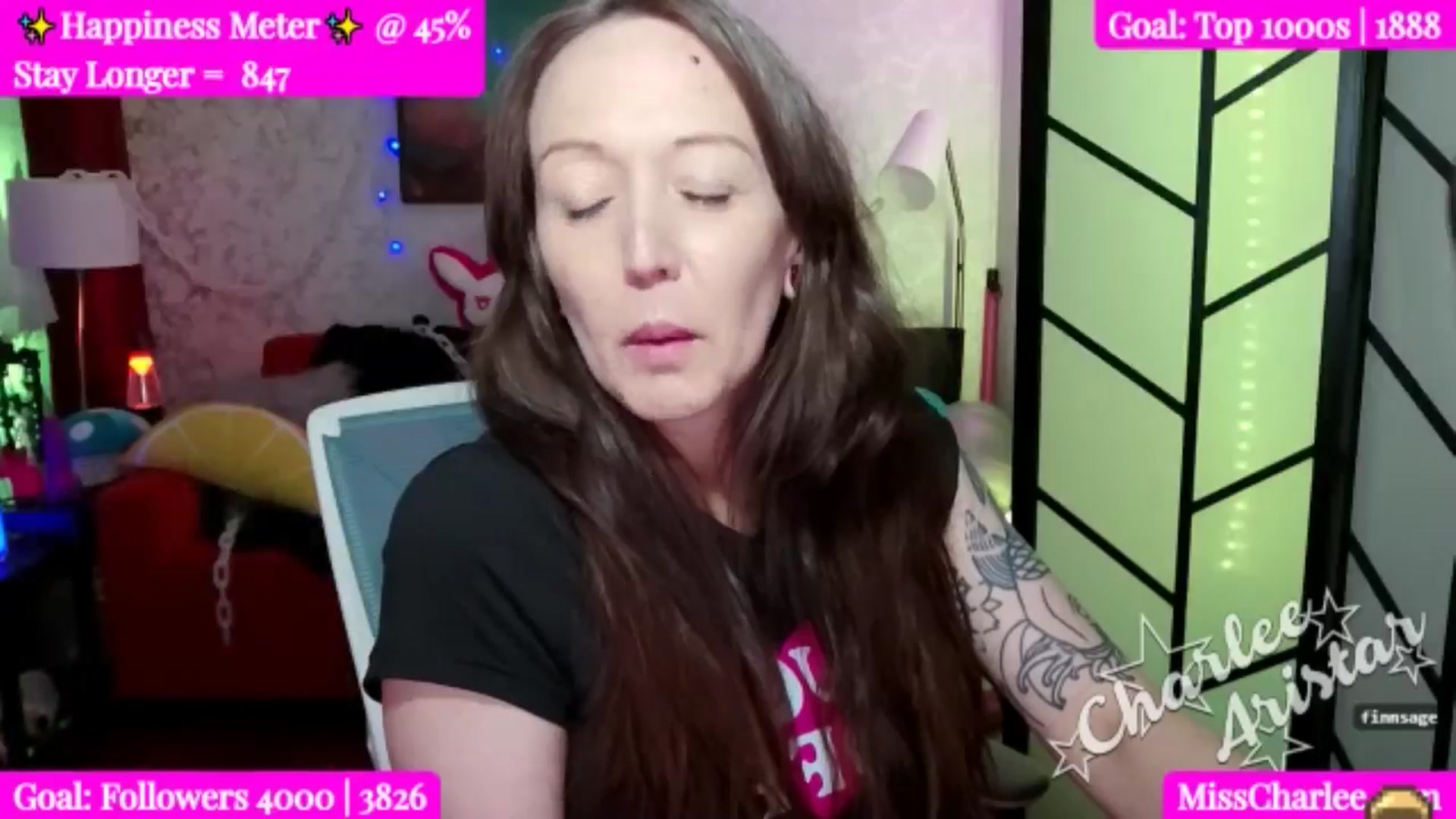 Gallery image thumbnail from Miss_Charlee's myfreecams stream on, 10/21/2024, 03:56 image 18 of 20