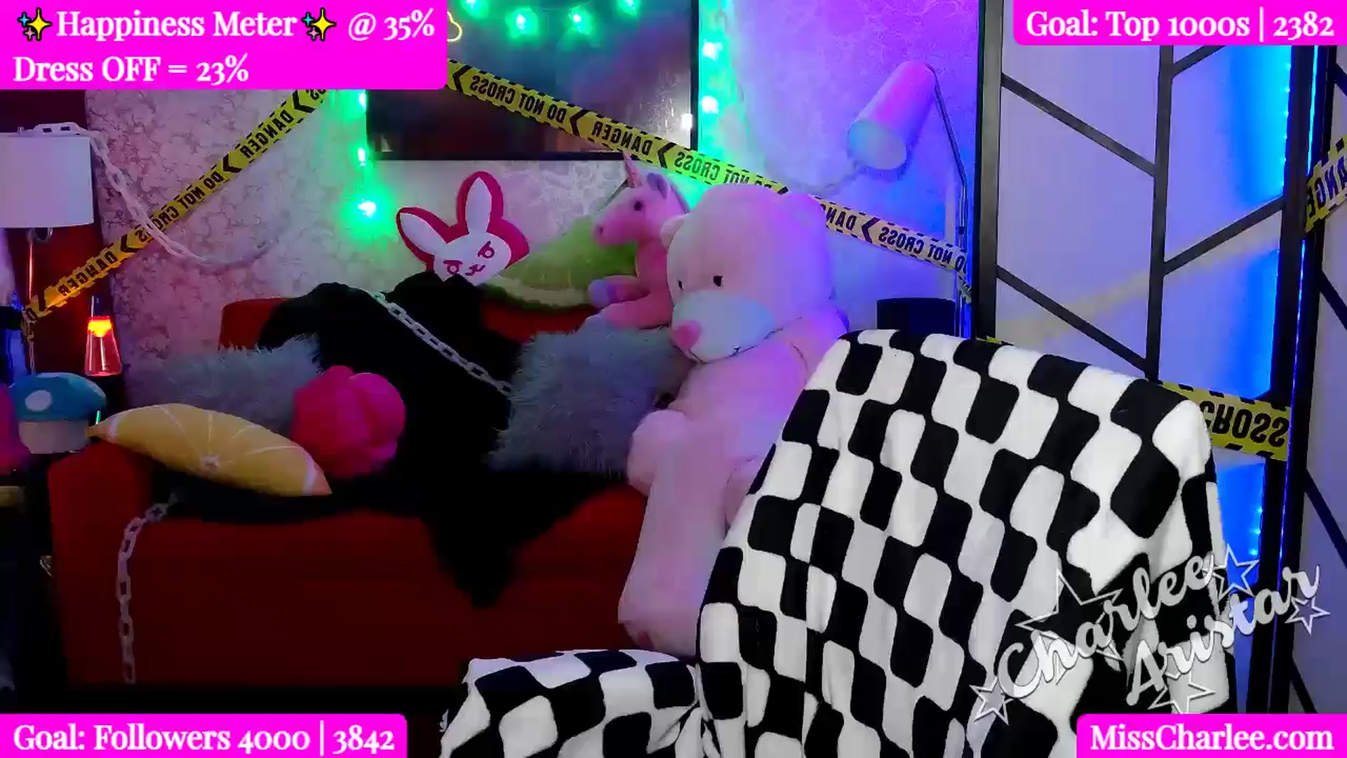 Gallery image thumbnail from Miss_Charlee's myfreecams stream on, 10/28/2024, 24:01 image 13 of 20