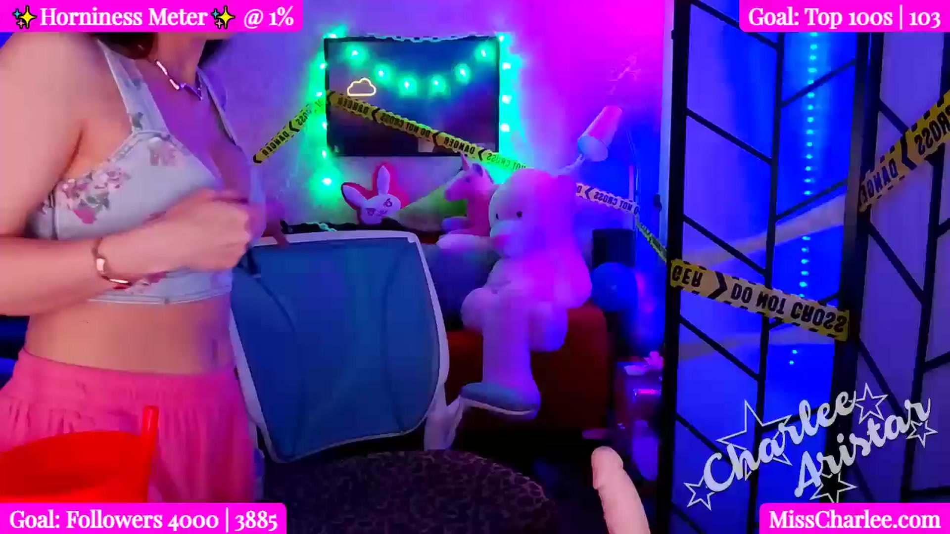 Gallery image thumbnail from Miss_Charlee's myfreecams stream on, 11/03/2024, 09:50 image 15 of 20