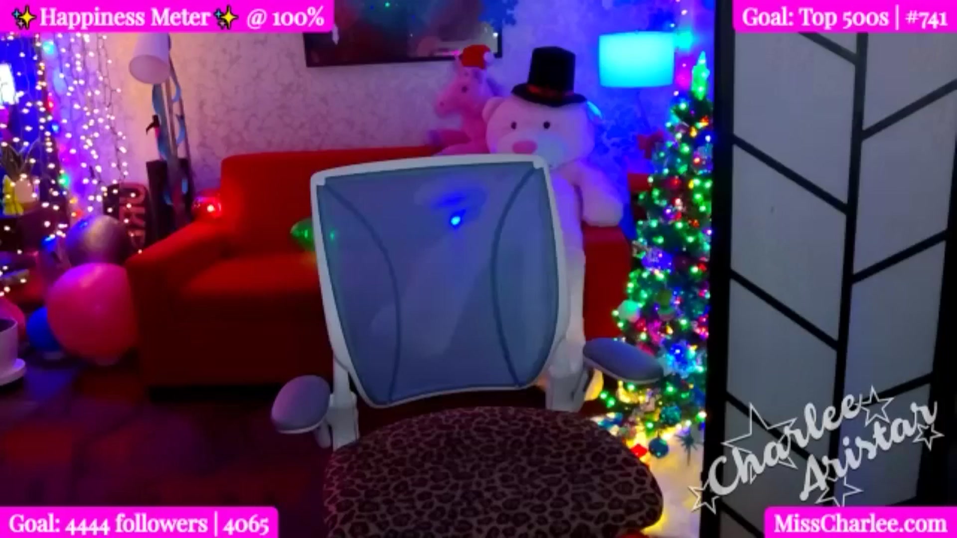 Gallery image thumbnail from Miss_Charlee's myfreecams stream on, 12/14/2024, 11:23 image 8 of 20