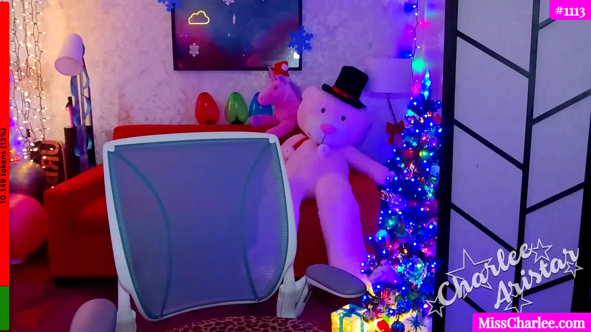 Gallery image thumbnail from Miss_Charlee's myfreecams stream on, 12/21/2024, 21:33 image 8 of 20