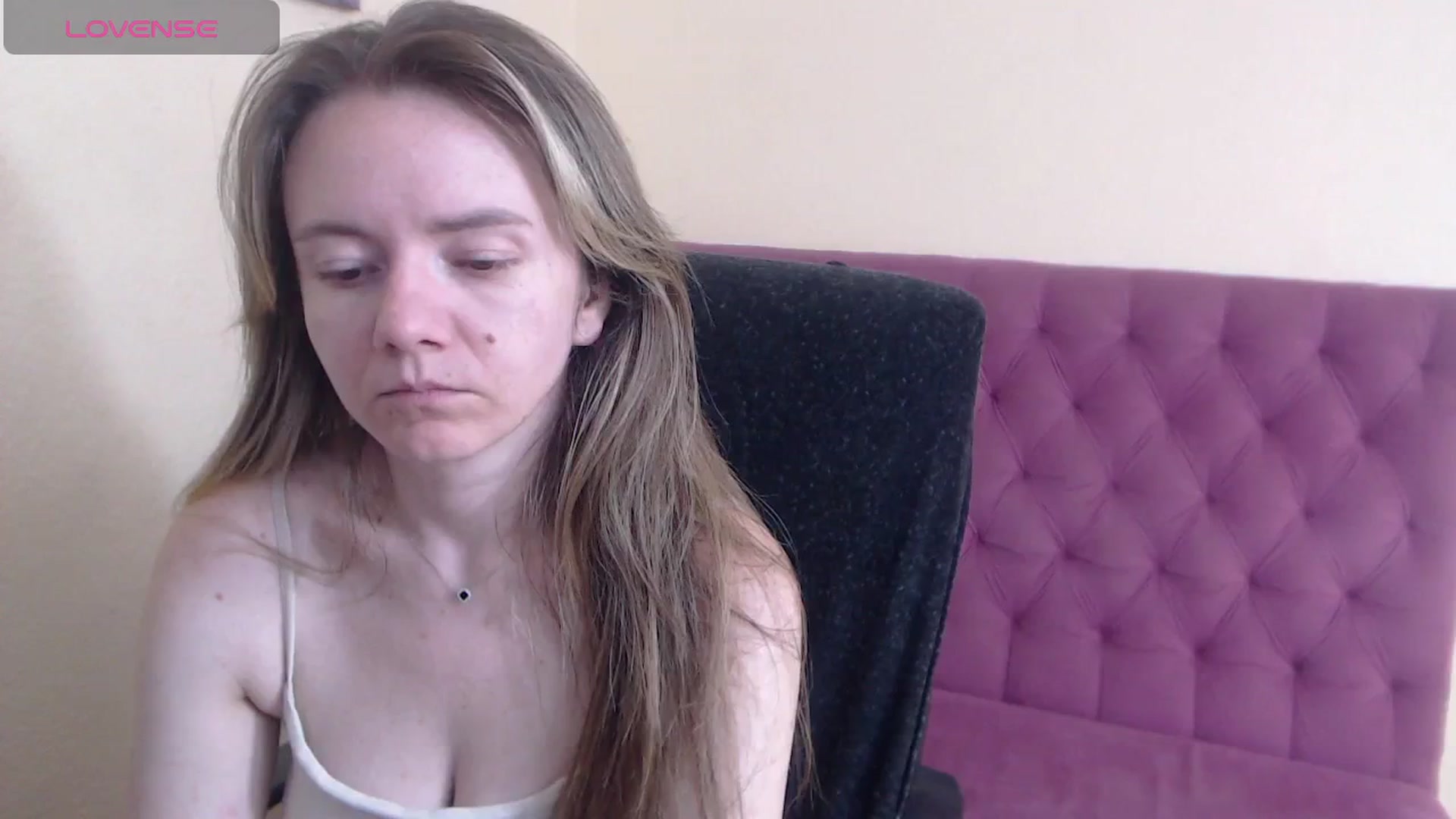 Gallery image thumbnail from Miss_Charmin's myfreecams stream on, 08/13/2025, 09:29 image 16 of 20