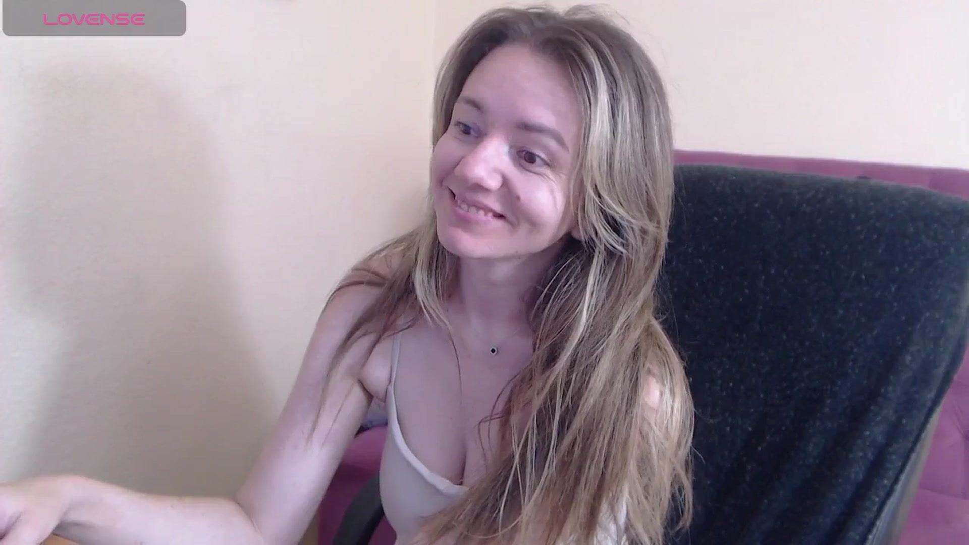 Gallery image thumbnail from Miss_Charmin's myfreecams stream on, 08/13/2025, 09:29 image 5 of 20