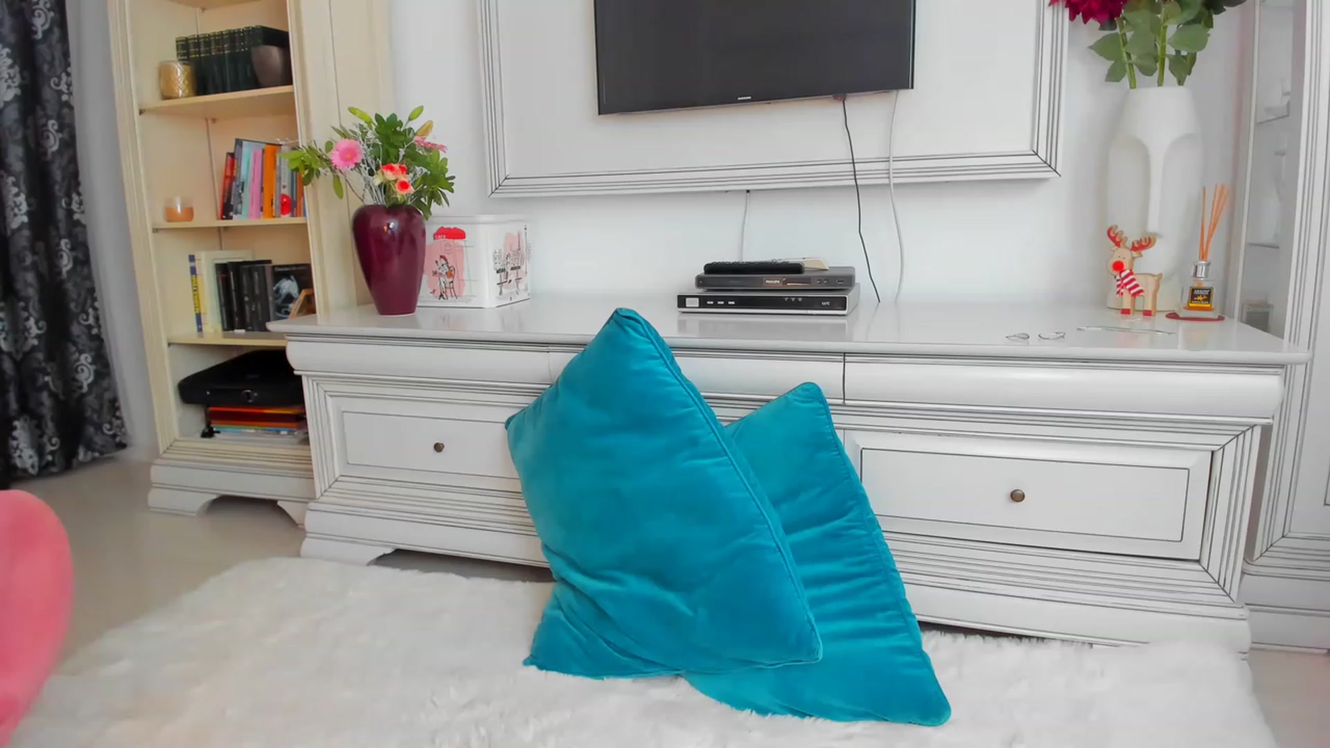Gallery image thumbnail from Miss_Emm's myfreecams stream on, 03/03/2023, 20:52 image 11 of 20