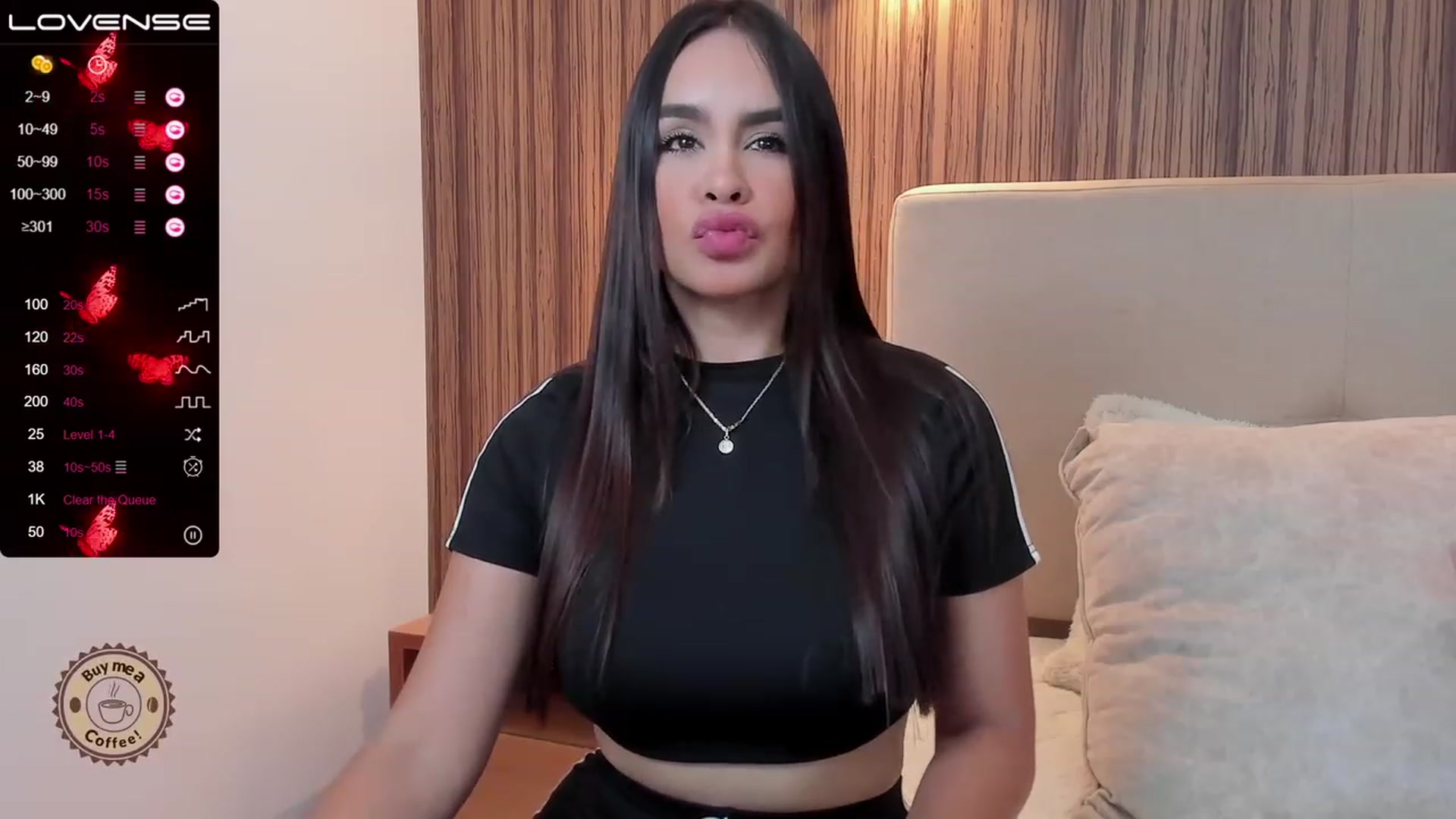Gallery image thumbnail from Miss_Falak's myfreecams stream on, 11/19/2022, 20:53 image 12 of 20