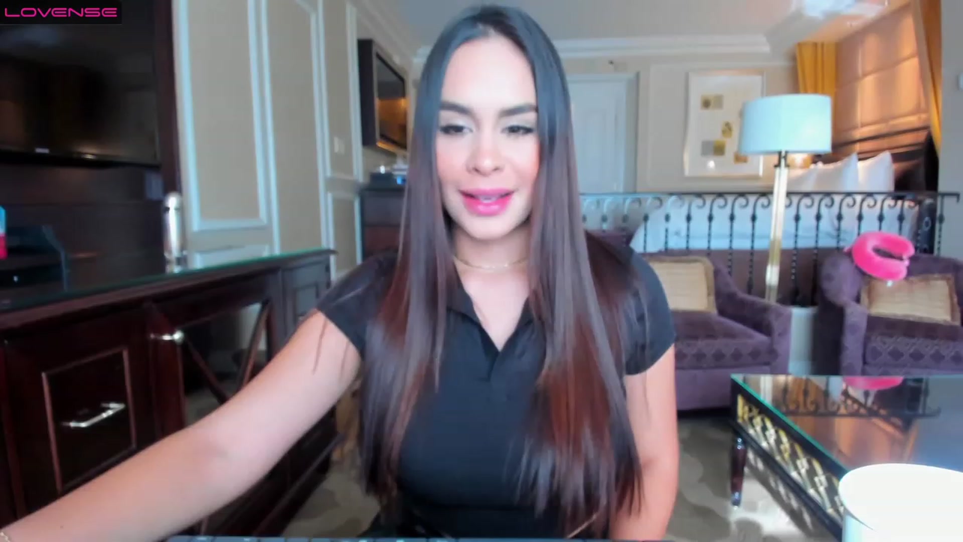 Gallery image thumbnail from Miss_Falak's myfreecams stream on, 12/18/2022, 21:16 image 6 of 20