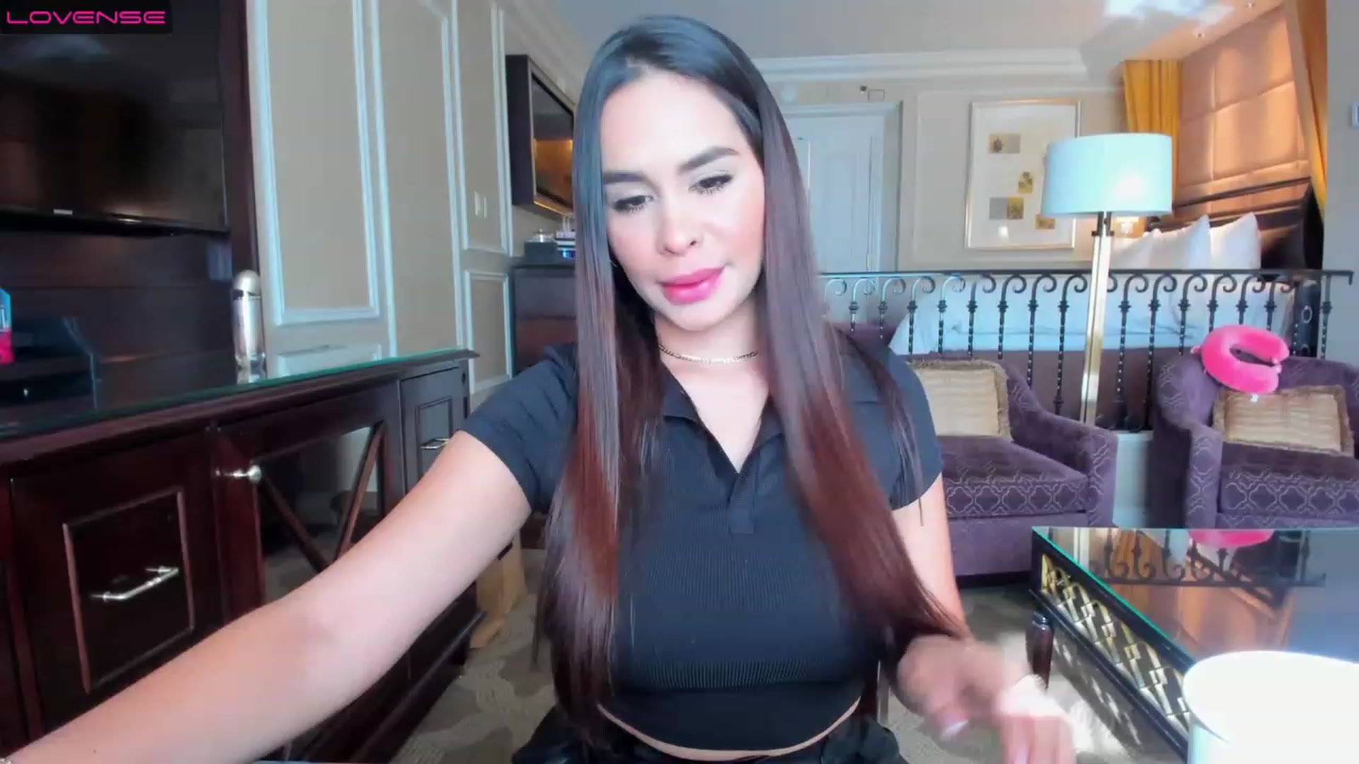 Gallery image thumbnail from Miss_Falak's myfreecams stream on, 12/18/2022, 21:16 image 3 of 20