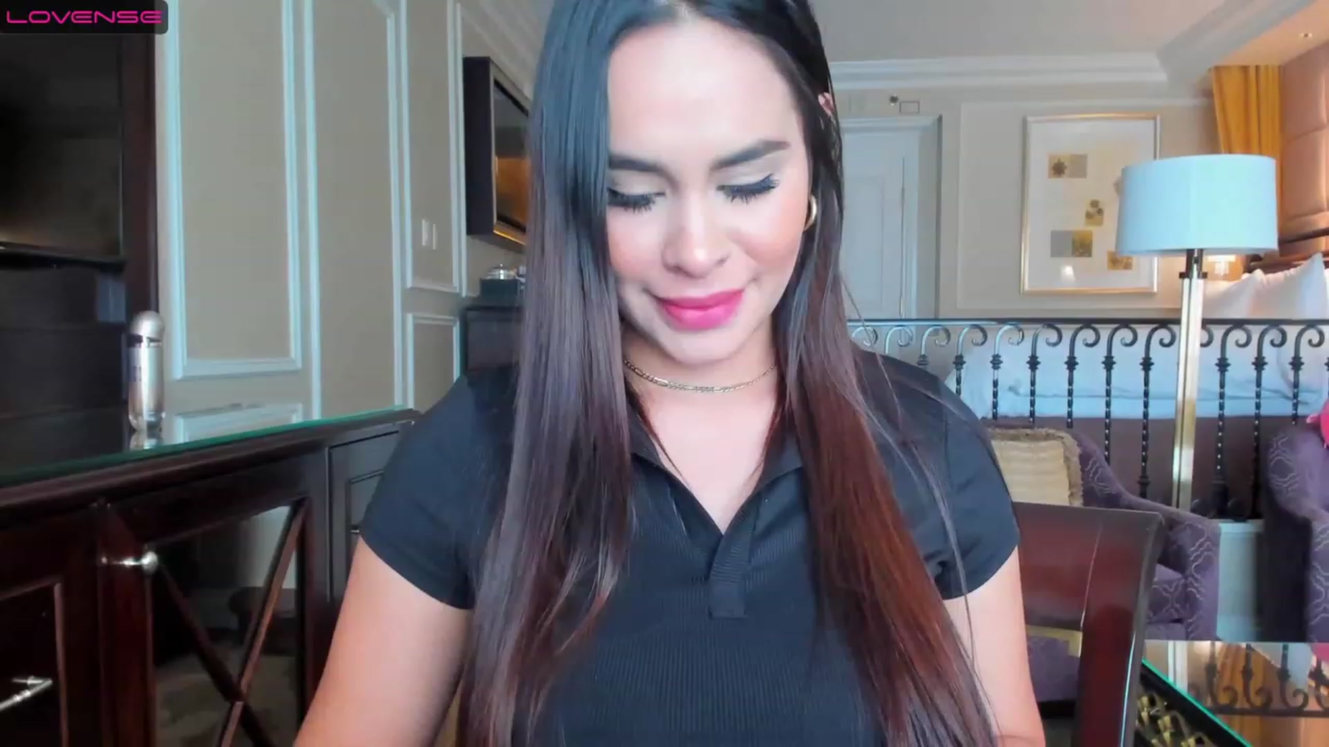 Gallery image thumbnail from Miss_Falak's myfreecams stream on, 12/18/2022, 22:00 image 13 of 20