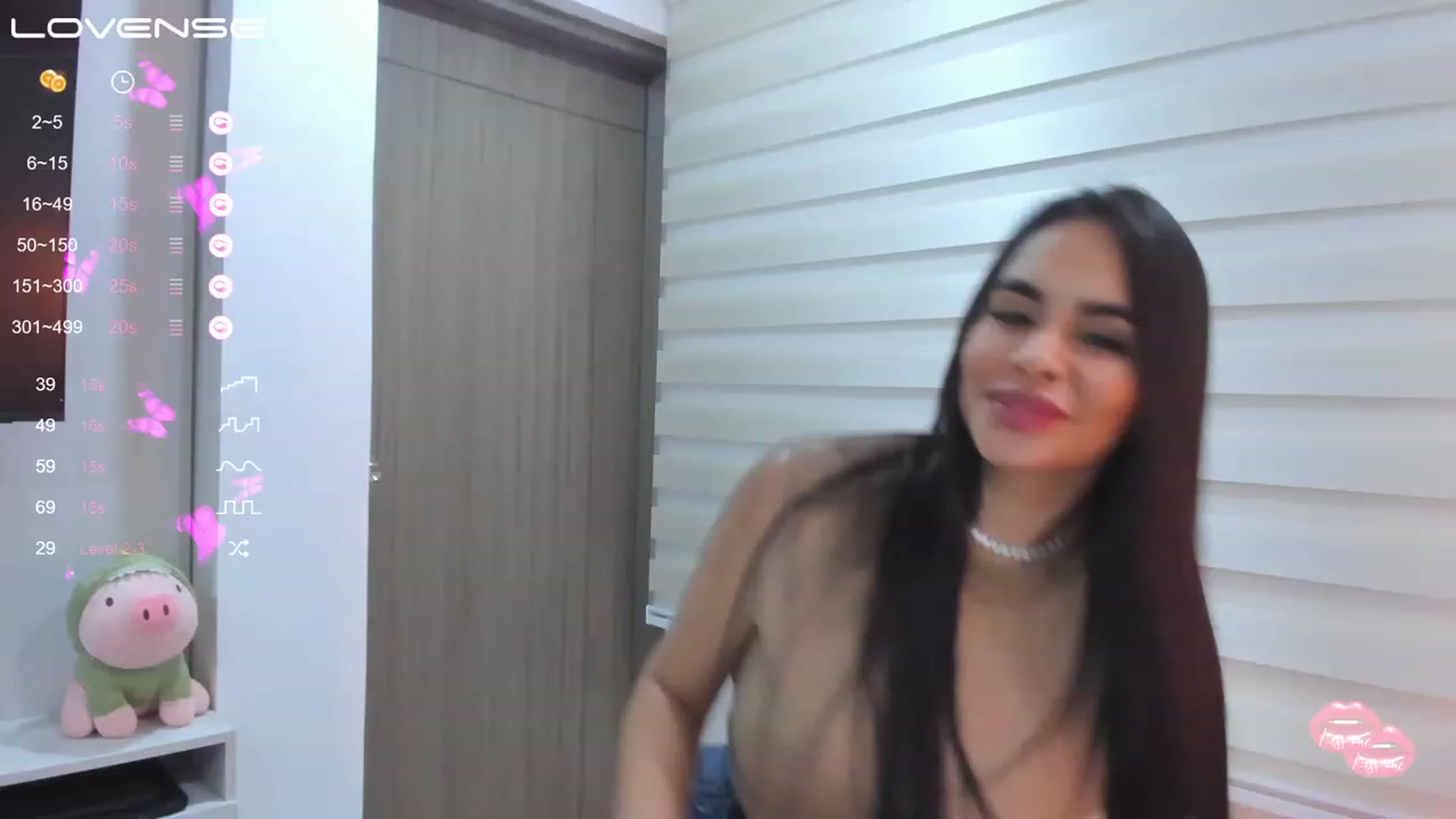 Gallery image thumbnail from Miss_Falak's myfreecams stream on, 05/06/2023, 01:30 image 12 of 20