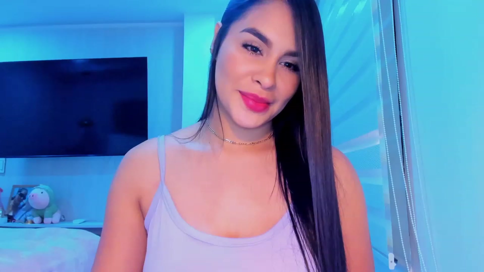 Gallery image thumbnail from Miss_Falak's myfreecams stream on, 05/11/2023, 02:00 image 19 of 20