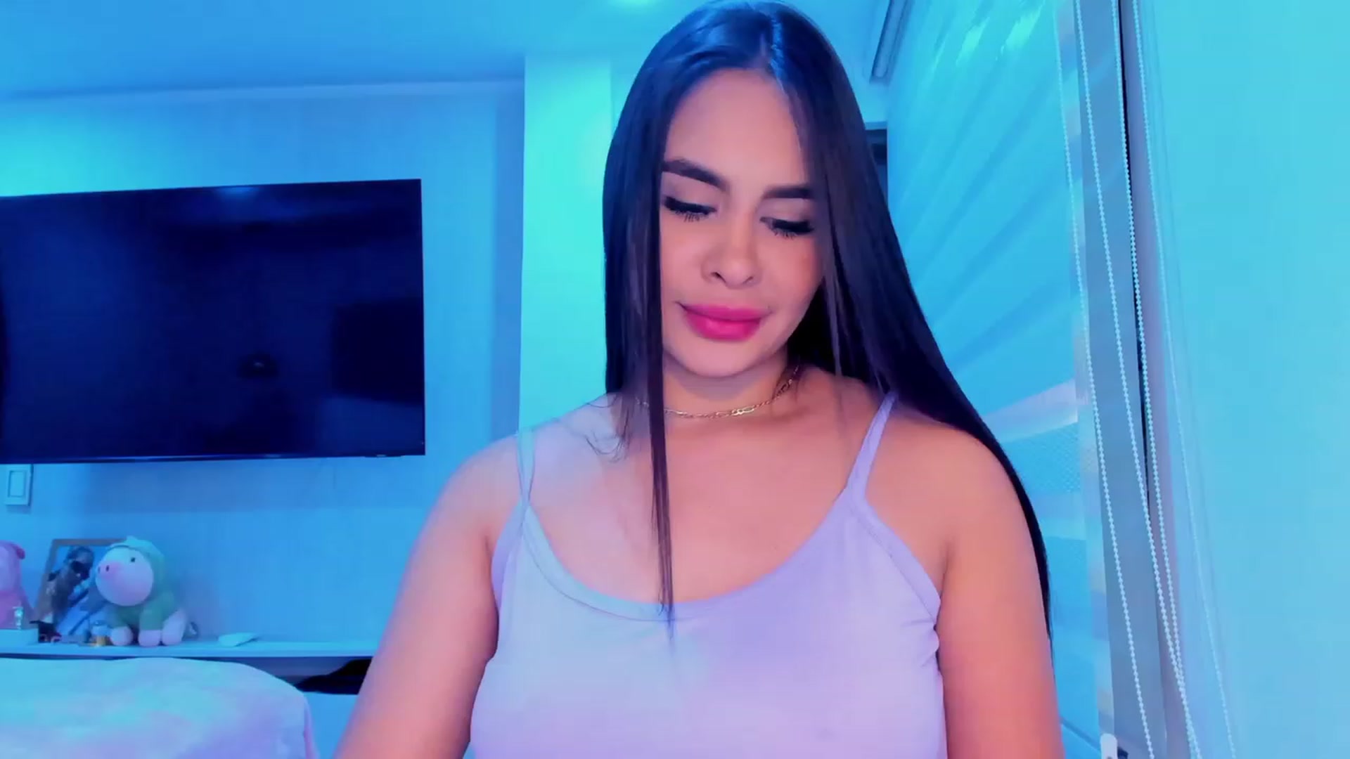 Gallery image thumbnail from Miss_Falak's myfreecams stream on, 05/11/2023, 02:31 image 9 of 20