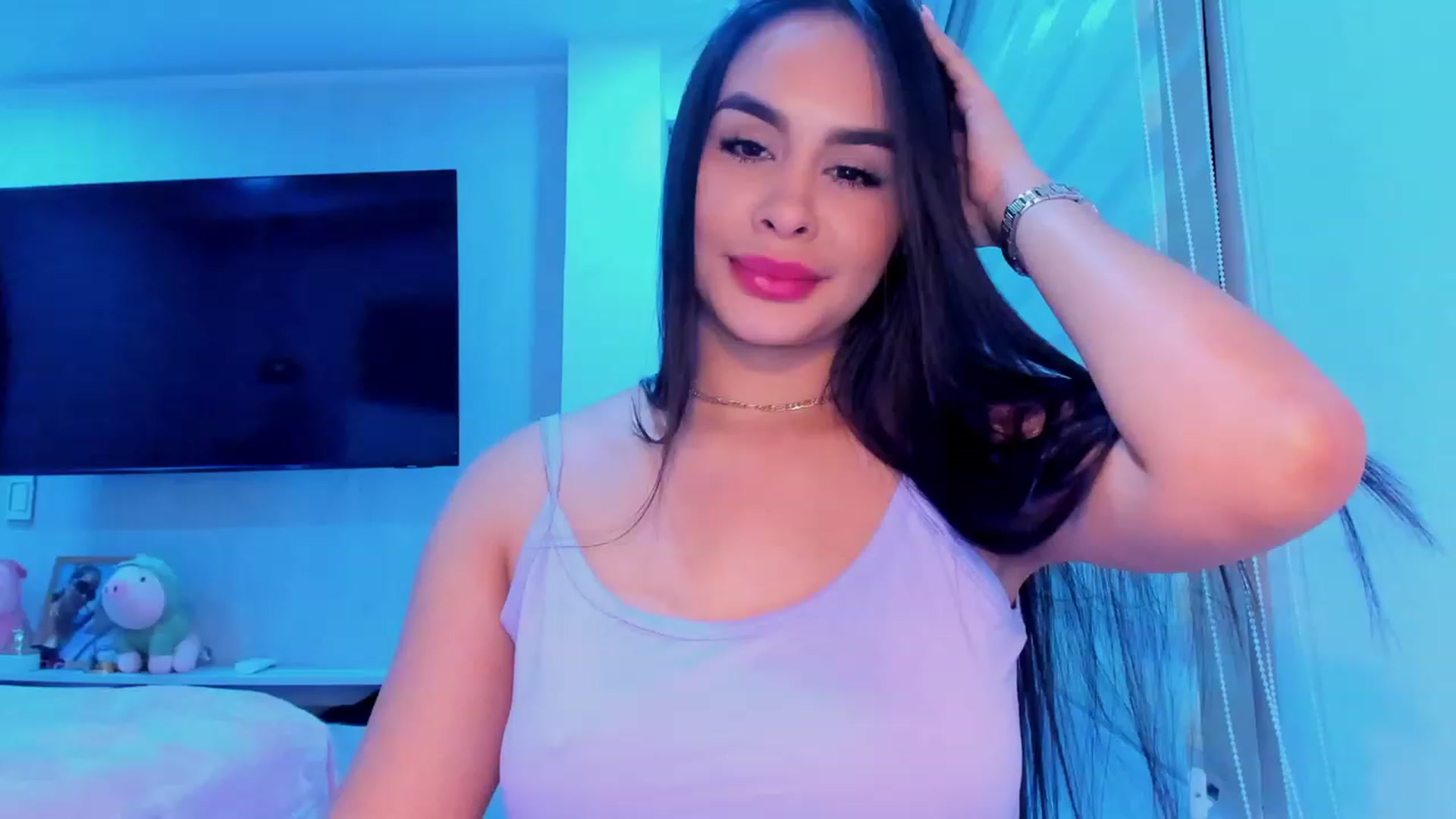 Gallery image thumbnail from Miss_Falak's myfreecams stream on, 05/11/2023, 02:31 image 7 of 20