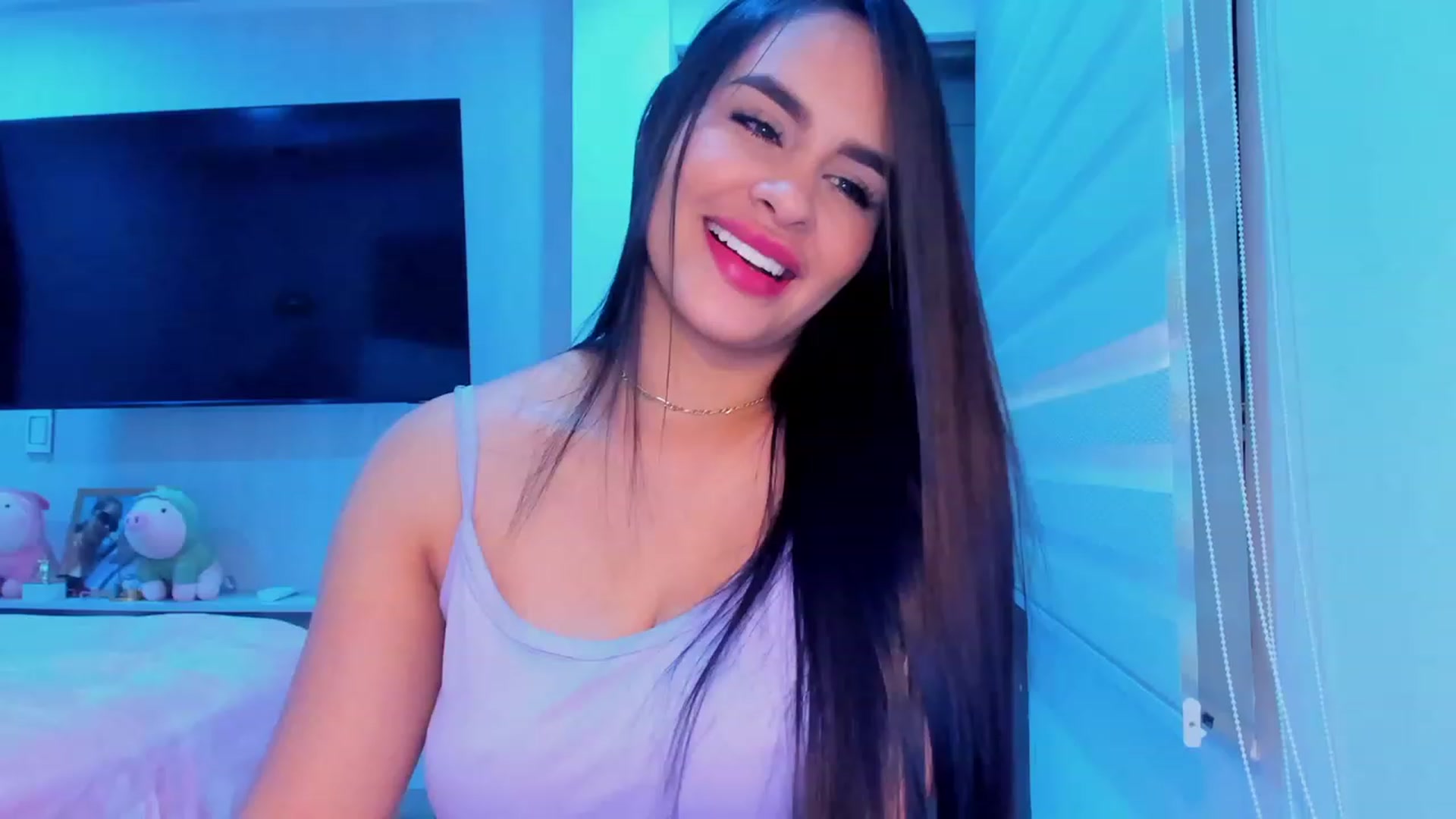 Gallery image thumbnail from Miss_Falak's myfreecams stream on, 05/11/2023, 03:17 image 4 of 20