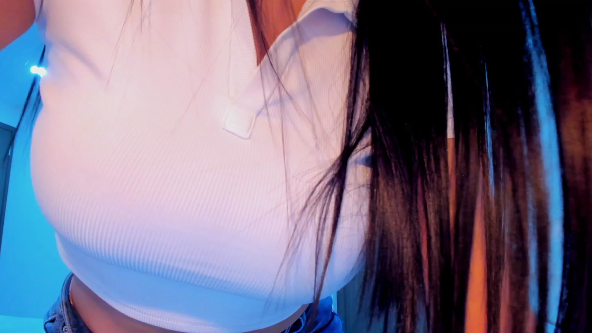 Gallery image thumbnail from Miss_Falak's myfreecams stream on, 05/16/2023, 02:46 image 18 of 20