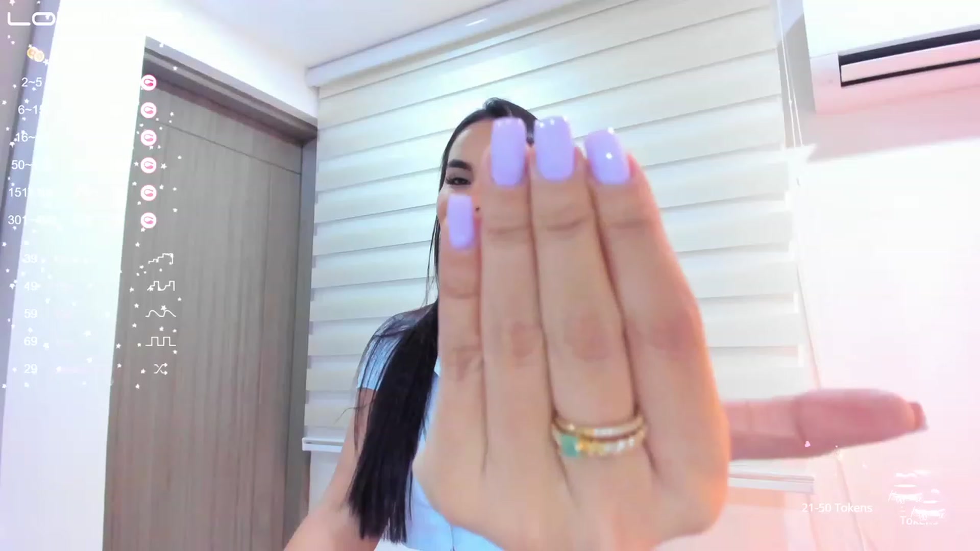 Gallery image thumbnail from Miss_Falak's myfreecams stream on, 05/17/2023, 24:52 image 3 of 20