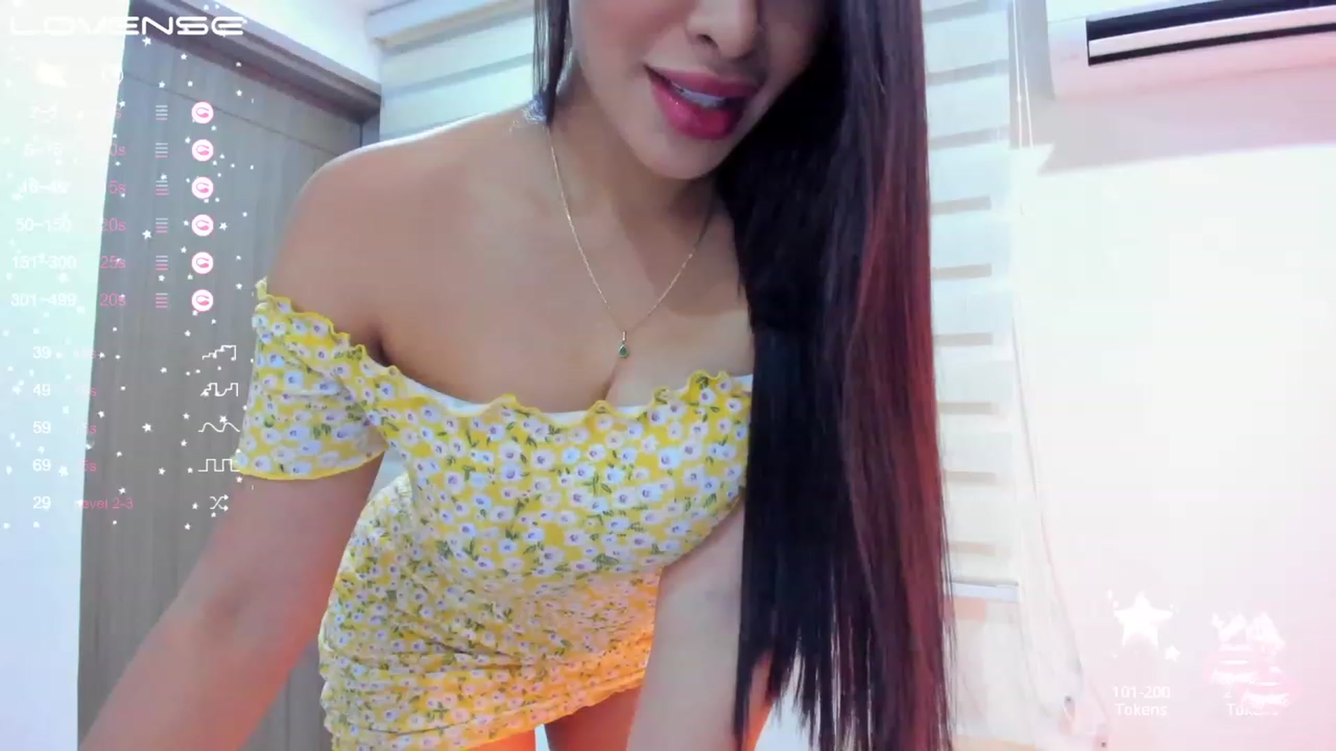 Gallery image thumbnail from Miss_Falak's myfreecams stream on, 05/18/2023, 24:01 image 9 of 20