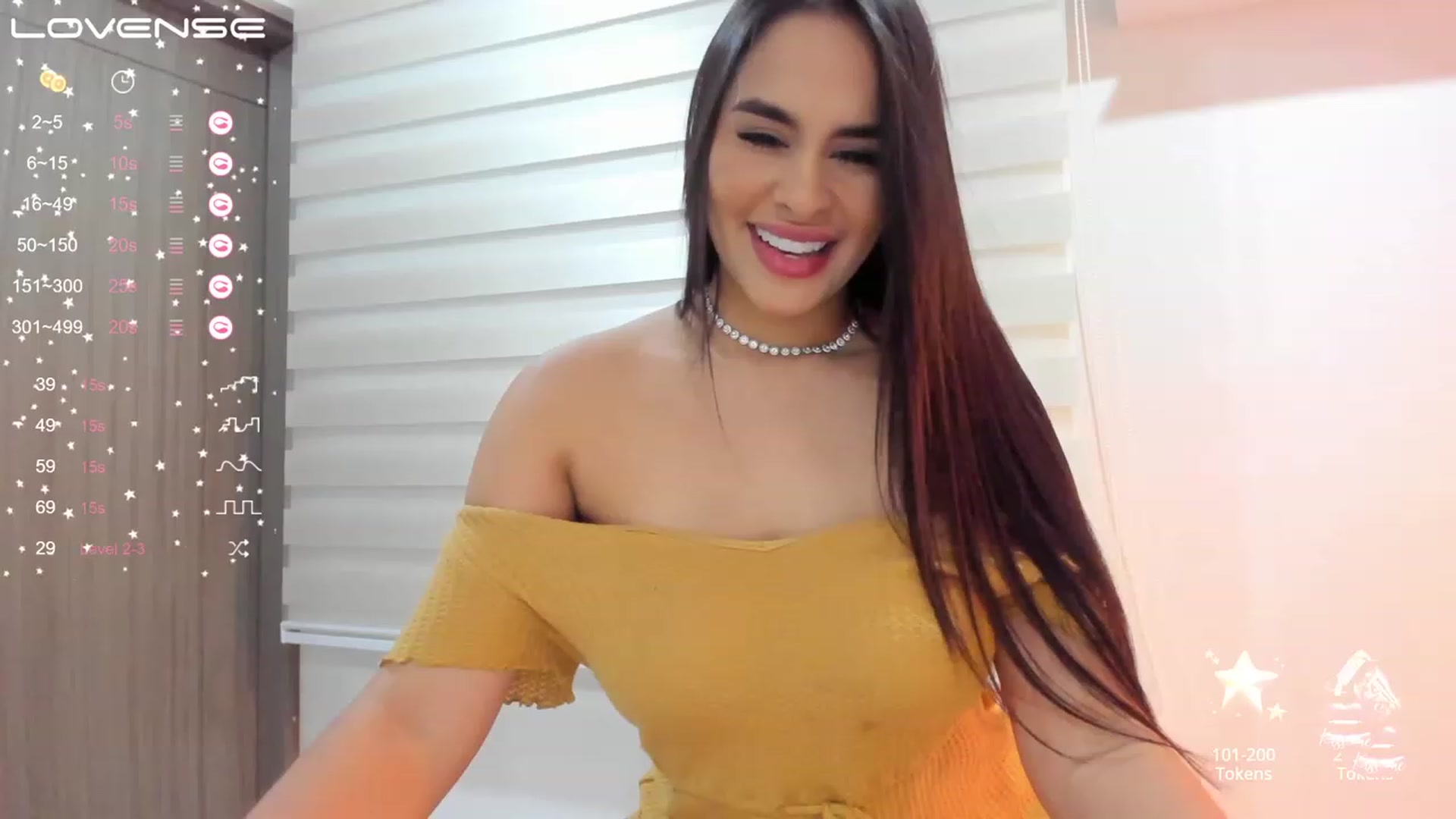 Gallery image thumbnail from Miss_Falak's myfreecams stream on, 06/01/2023, 01:49 image 4 of 20